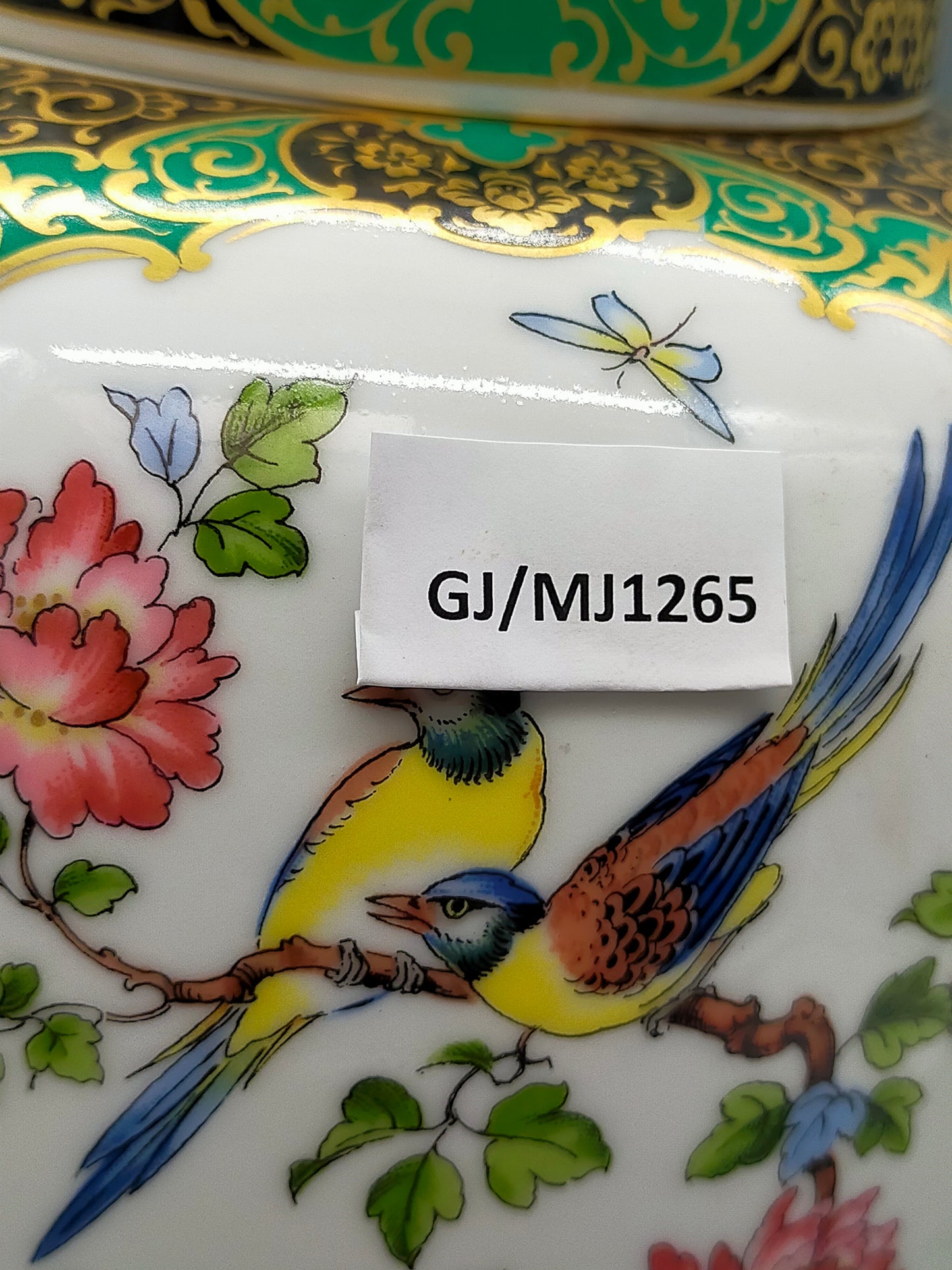 Kaiser Porzellan Prunkvase Mandschu Elegante Deckelvase
