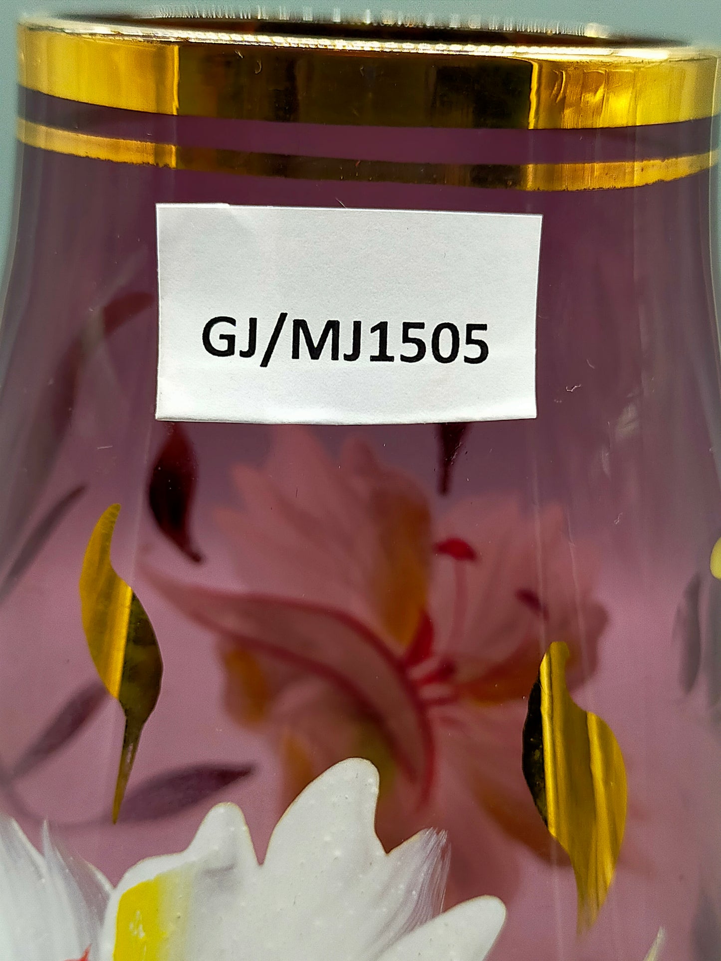 Elegante Vintage Glasvase – Violett mit Handbemalung & Goldrand