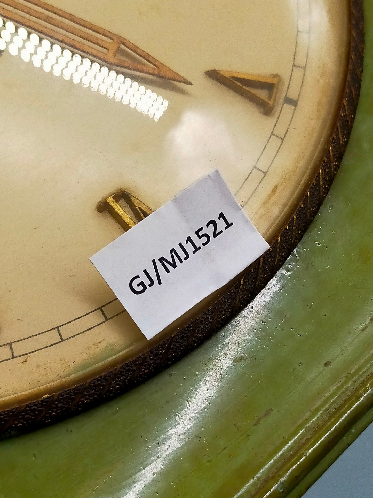 Junghans Meister Tischuhr – Vintage Design für Sammler