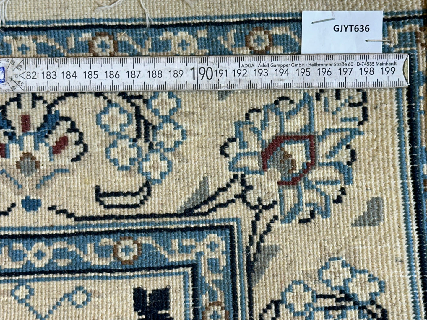 Orientteppich handgeknüpft Nain mit Seide 140x90 cm