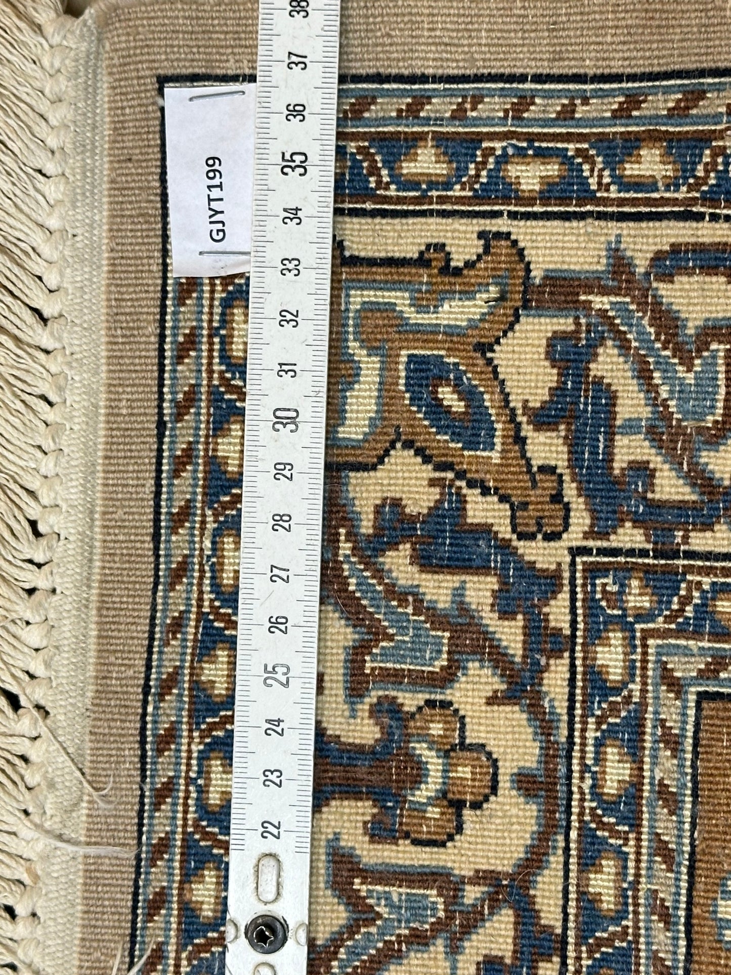 Orientteppich handgeknüpft 124x87 cm Nain mit Seide