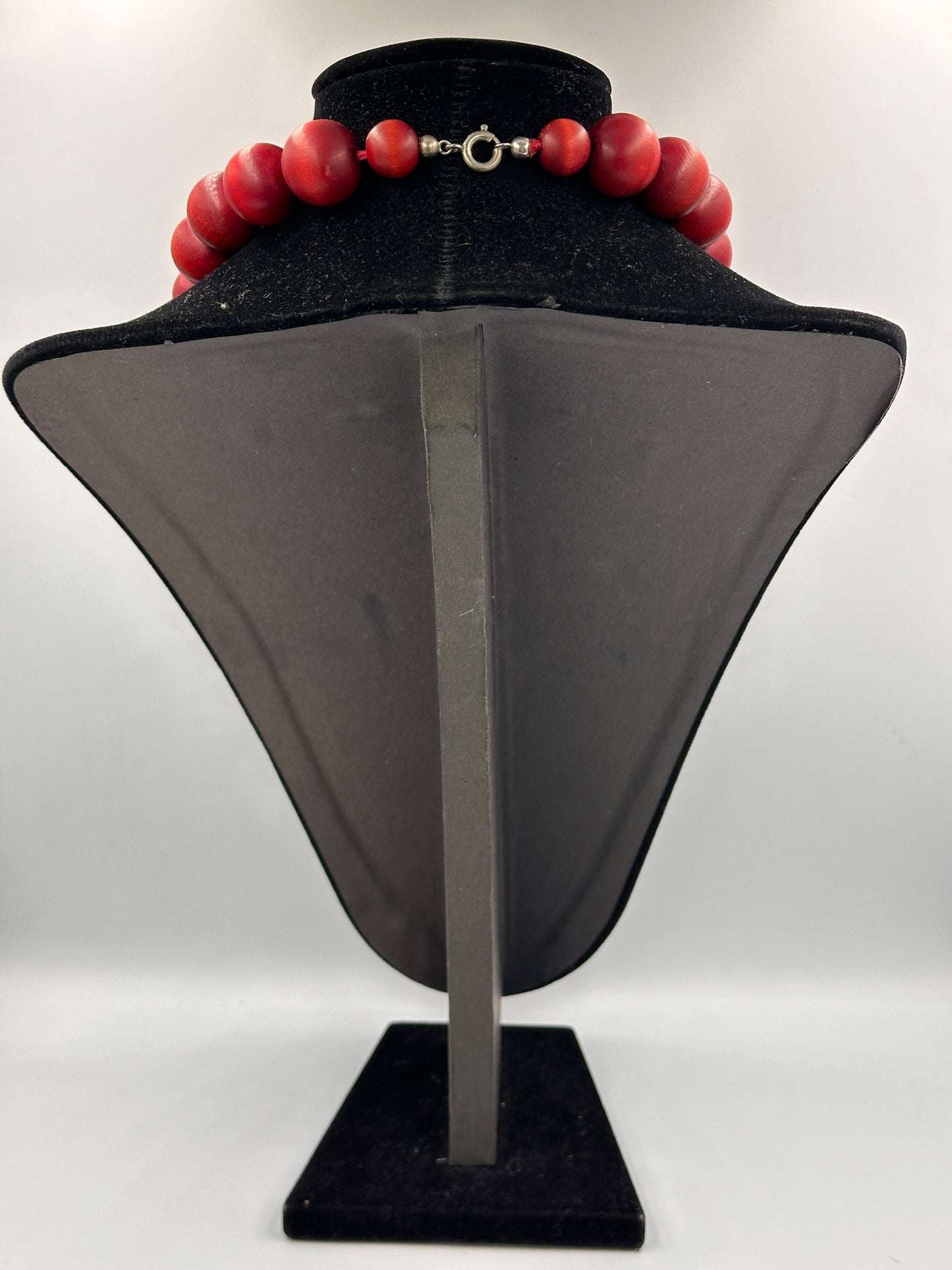 Vintage Elegante Kette mit Roten Holzperlen