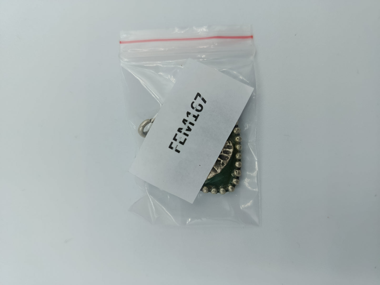 Antiker Herzanhänger mit Portrait