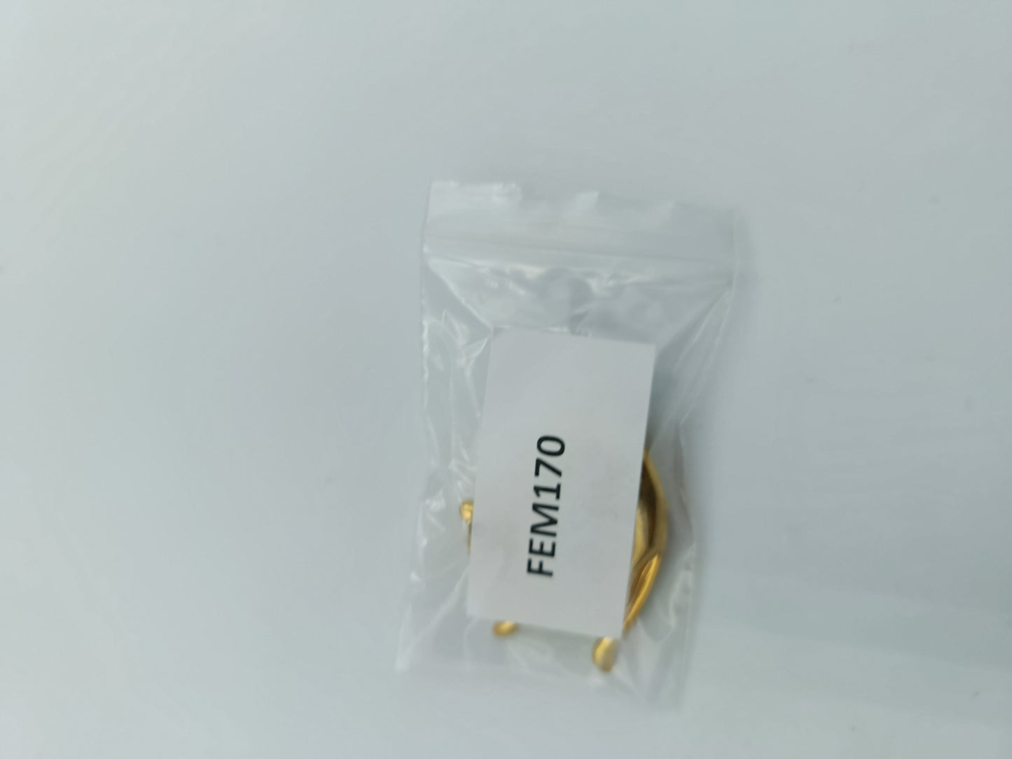 Vergoldete Panther-Brosche mit Strass und Rubinauge