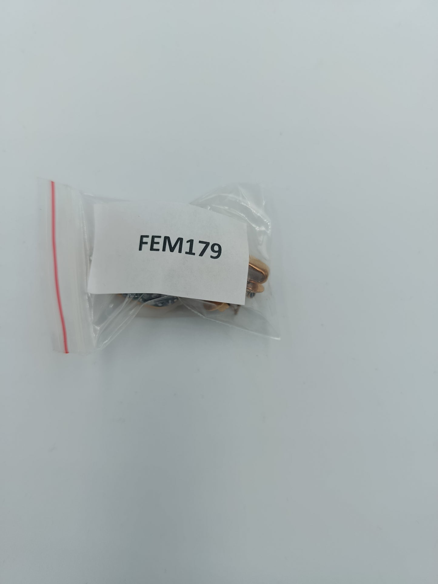 JOOP! Ohrringe mit Kristallbesatz