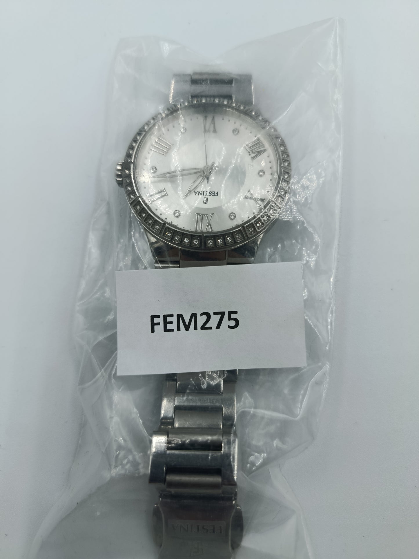 Festina Armbanduhr mit Strasslünette