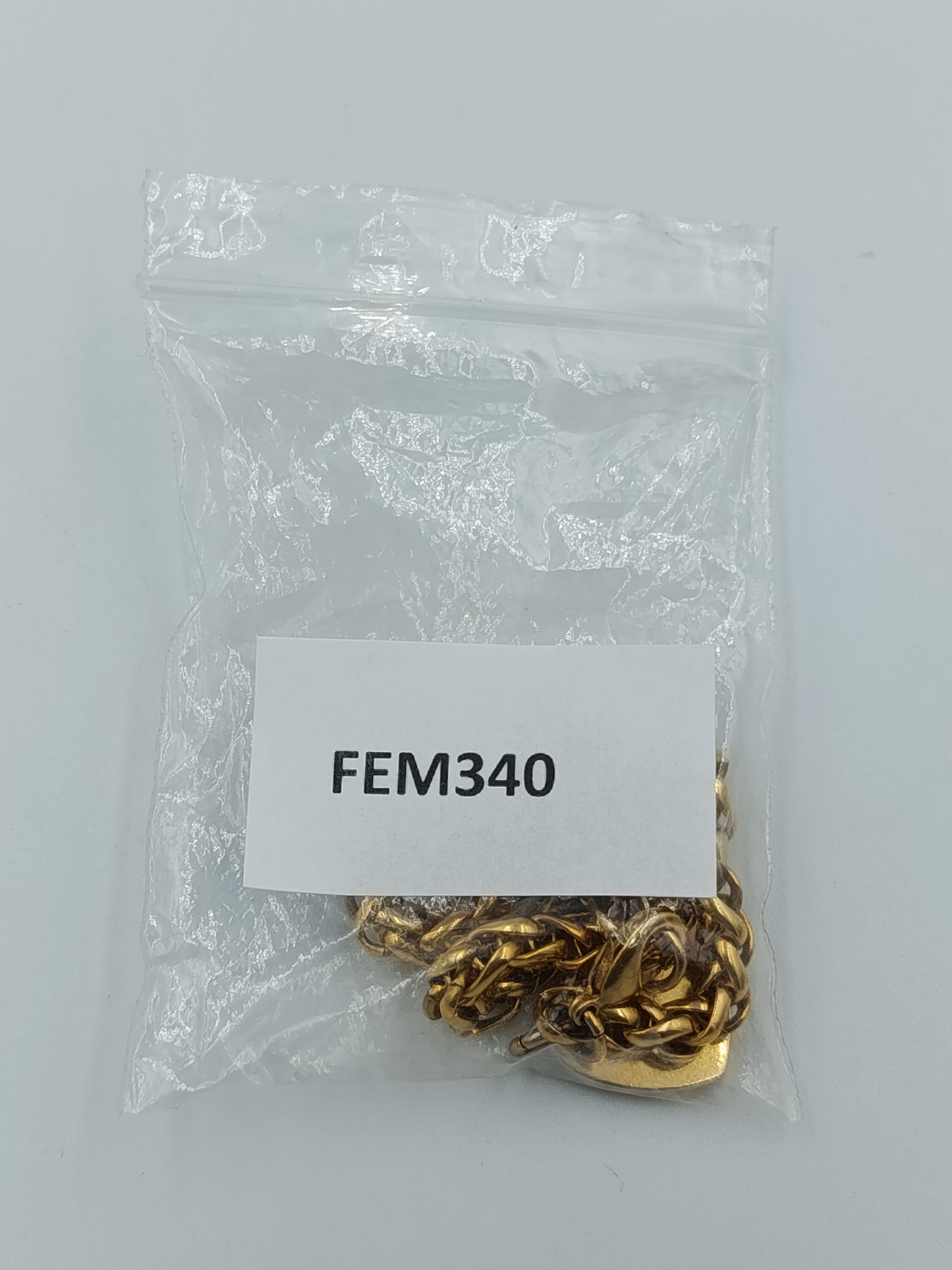 Vergoldetes Armband mit Herzanhänger