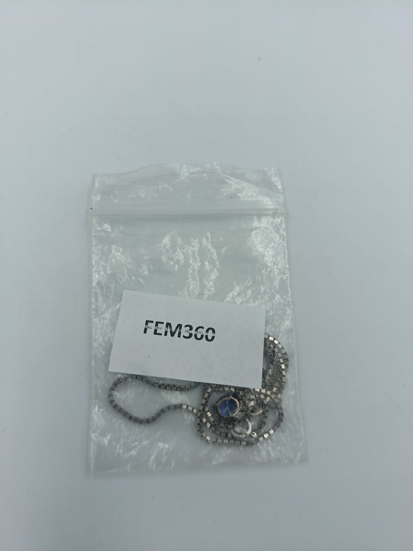 925 Silberkette mit blauem Anhänger