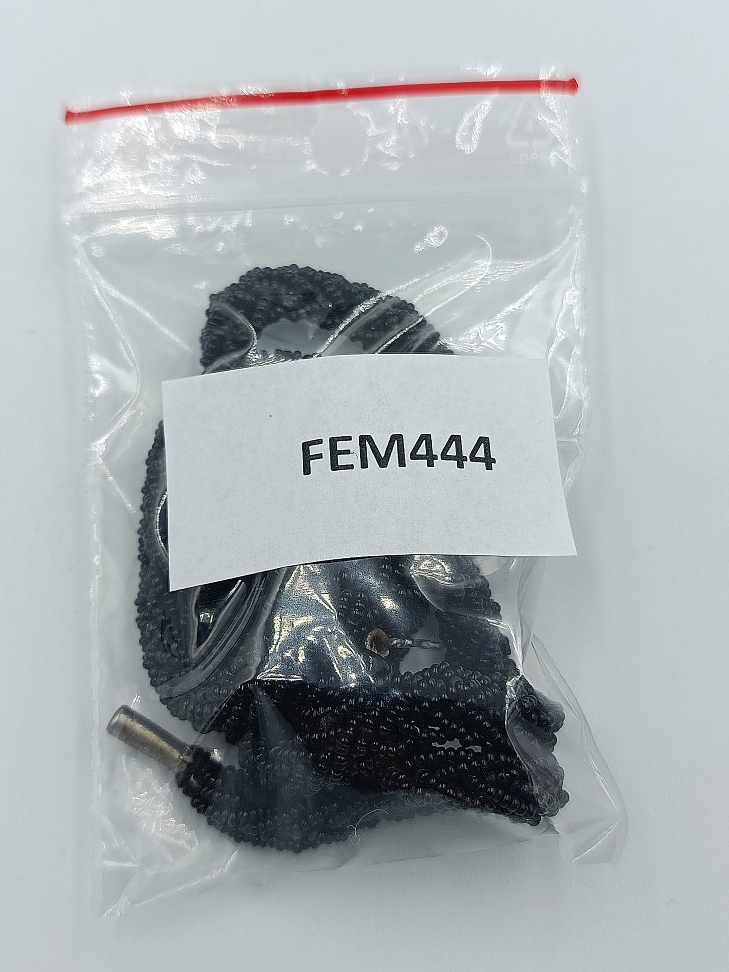 Schwarze Glasperlenkette im Twist-Design