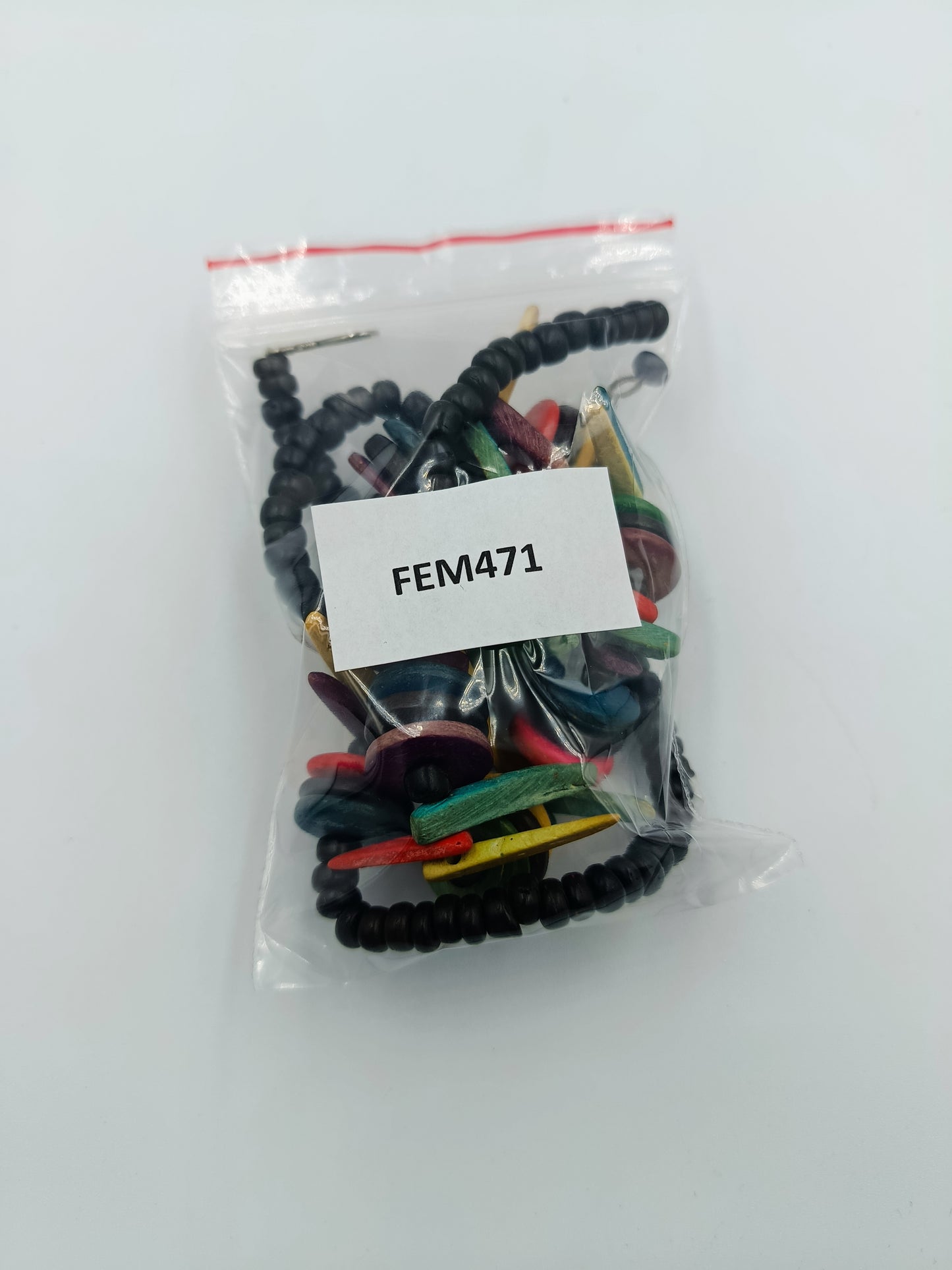 Bunte Halskette aus Holz