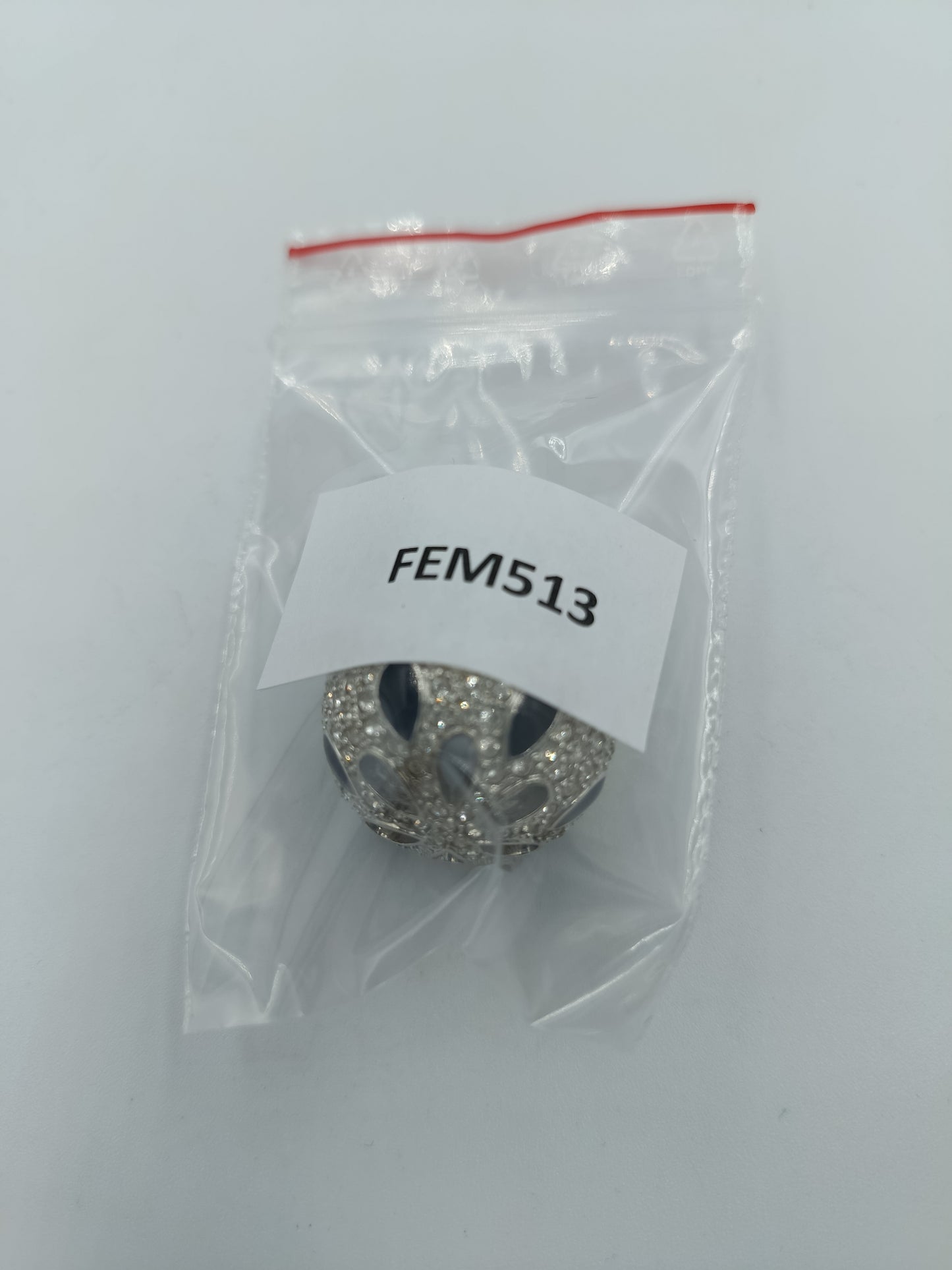 Damenring mit Strass und Ornament-Design