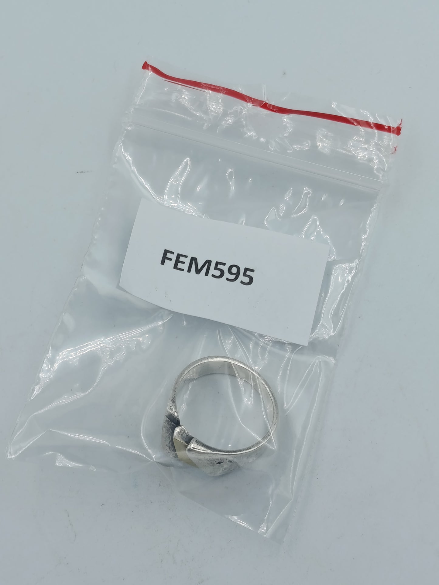 Silberring mit Golddetail