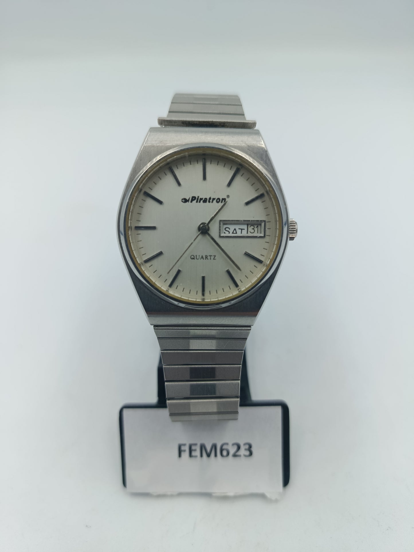 Piratron Herren Armbanduhr Vintage Quartz Edelstahl Day Date Silber