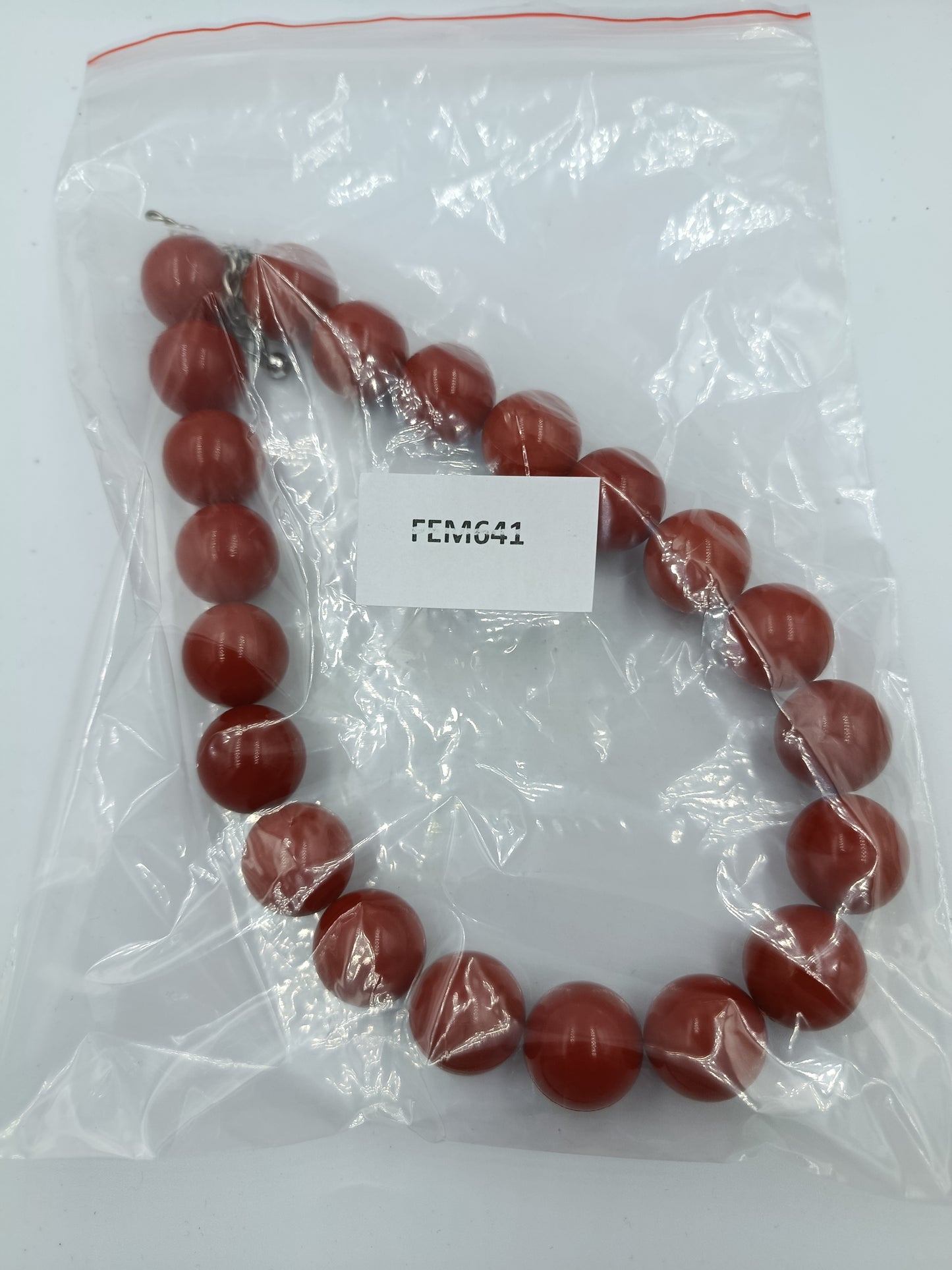 Kräftige Korallenkette in kräftigem Rot mit Silberverschluss