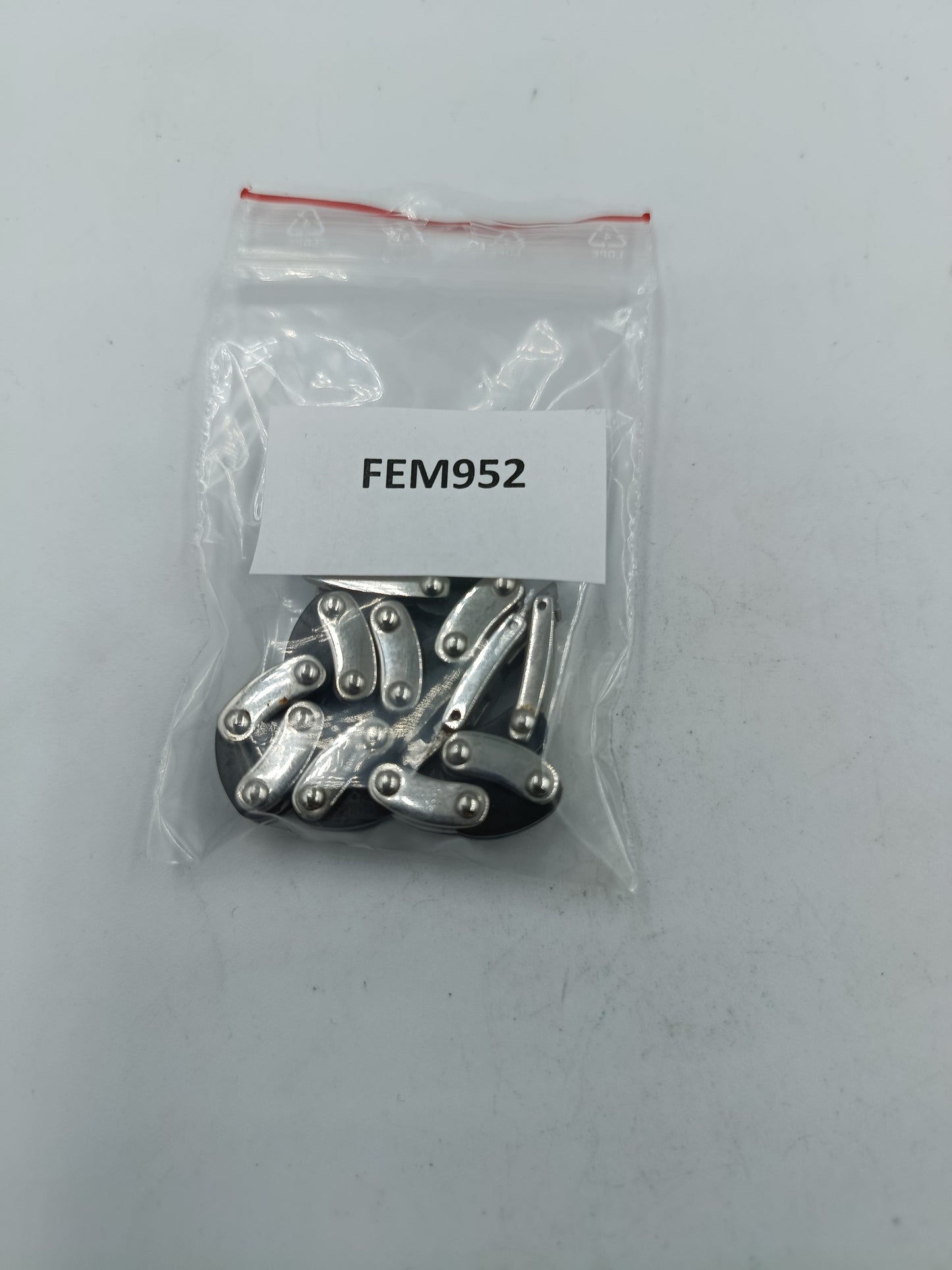 Edelstahl Armband mit schwarzen Gliedern im modernen Design