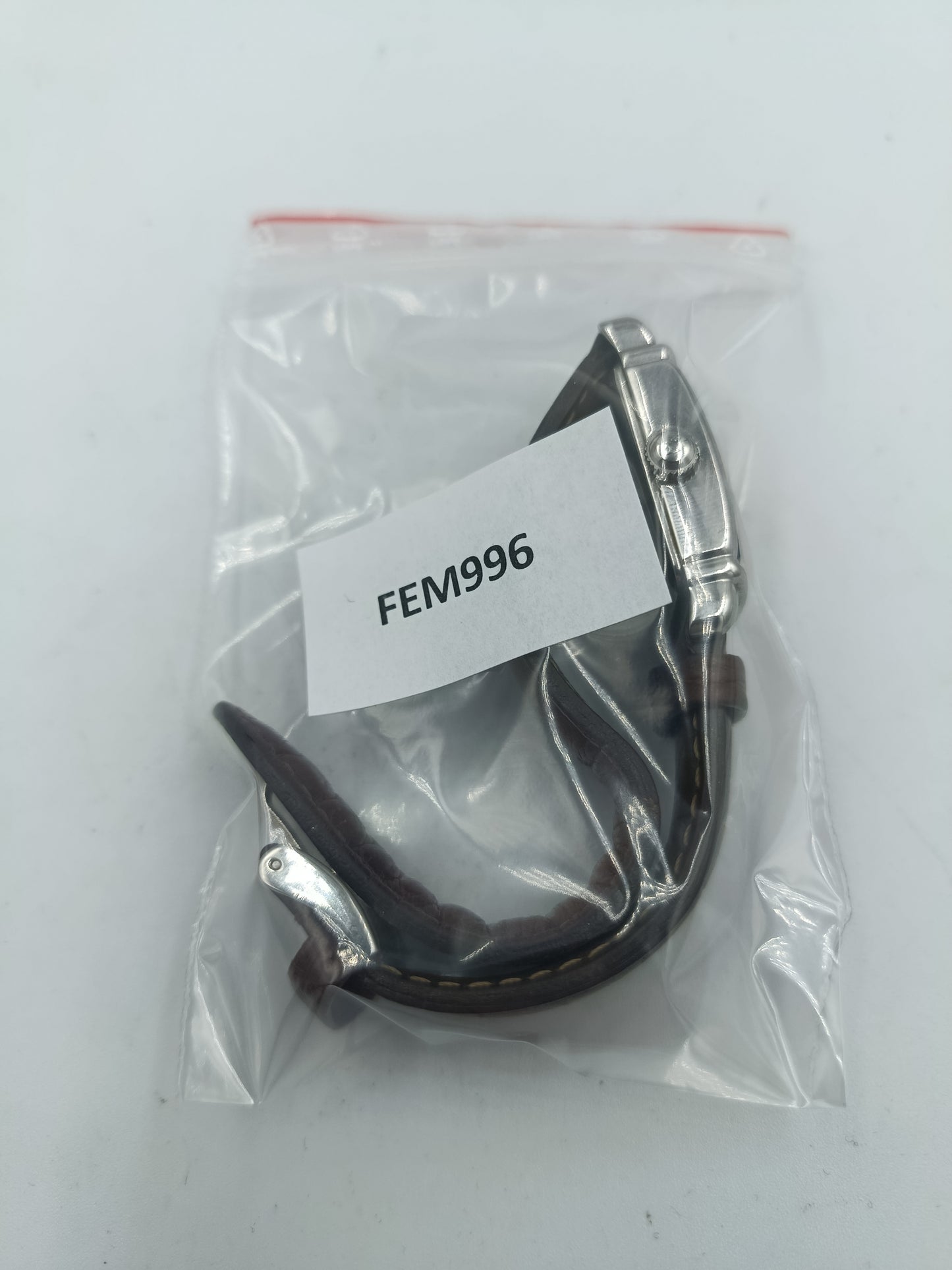 Emporio Armani Armbanduhr mit braunem Lederarmband und silbernem Gehäuse