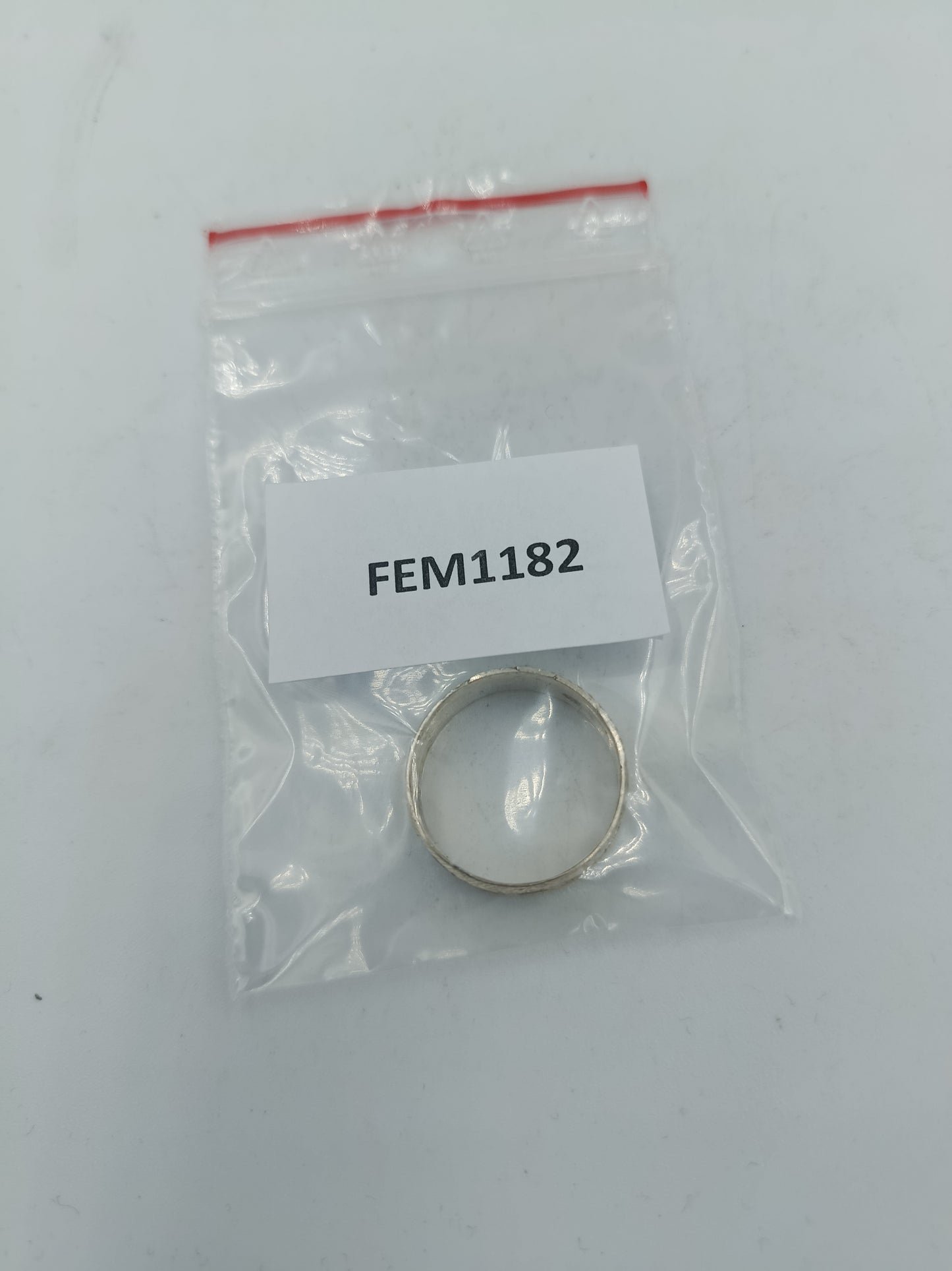 Eleganter 925er Silberring mit zeitlosem Design und hochwertiger Verarbeitung Gr70