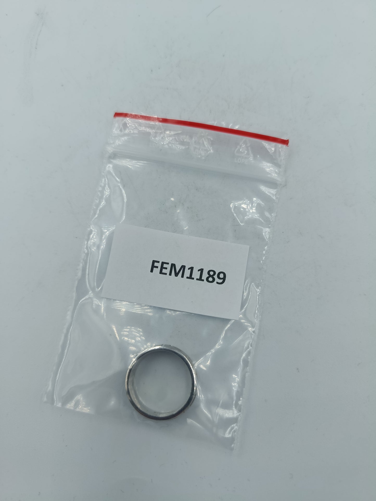 Eleganter und hochwertiger 925er Sterlingsilber Bandring mit edlem klassischem schlichtem Design perfekt