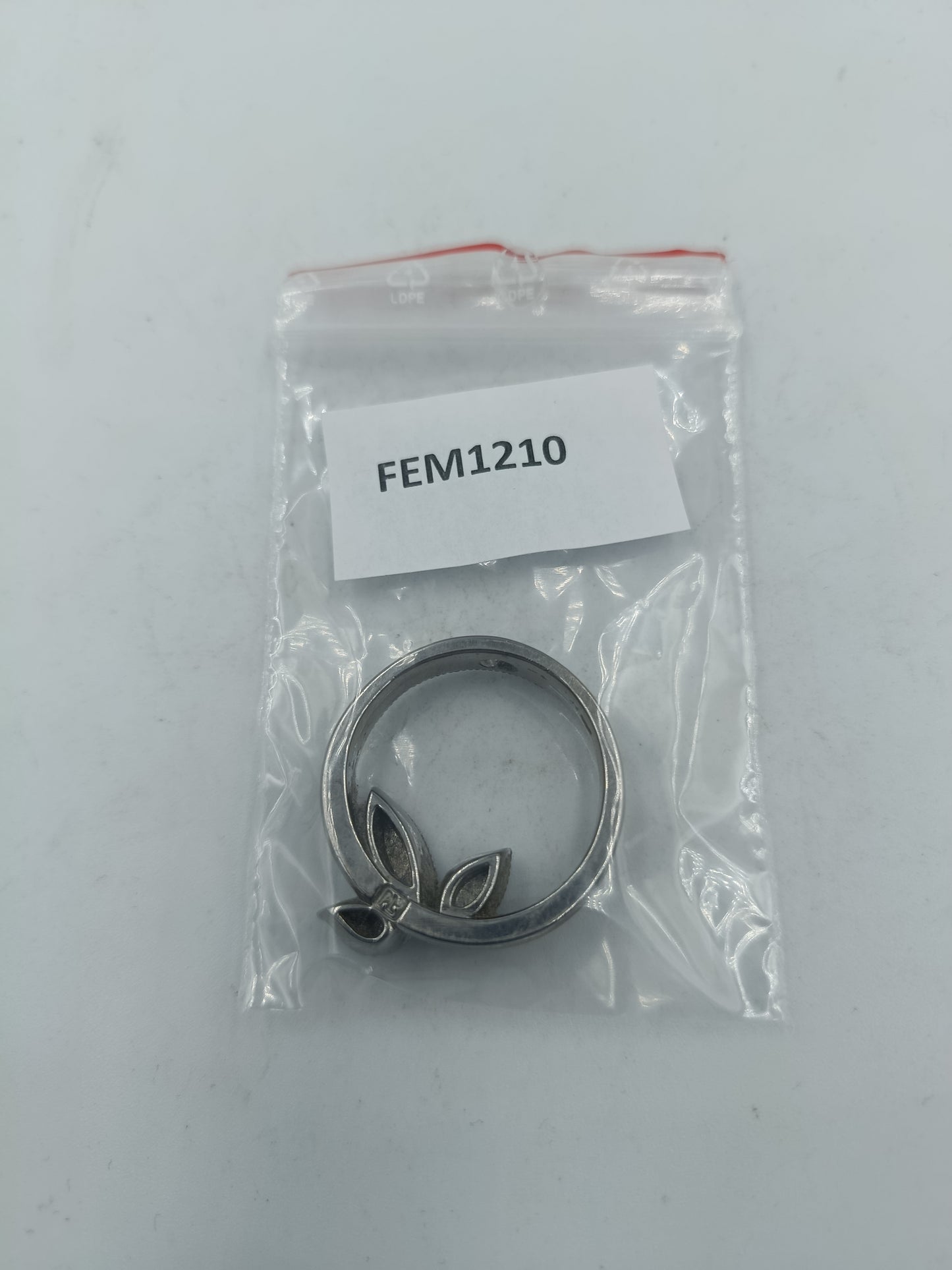 Eleganter Ring Pierre Lang Schmetterlingsmotiv Kristalle