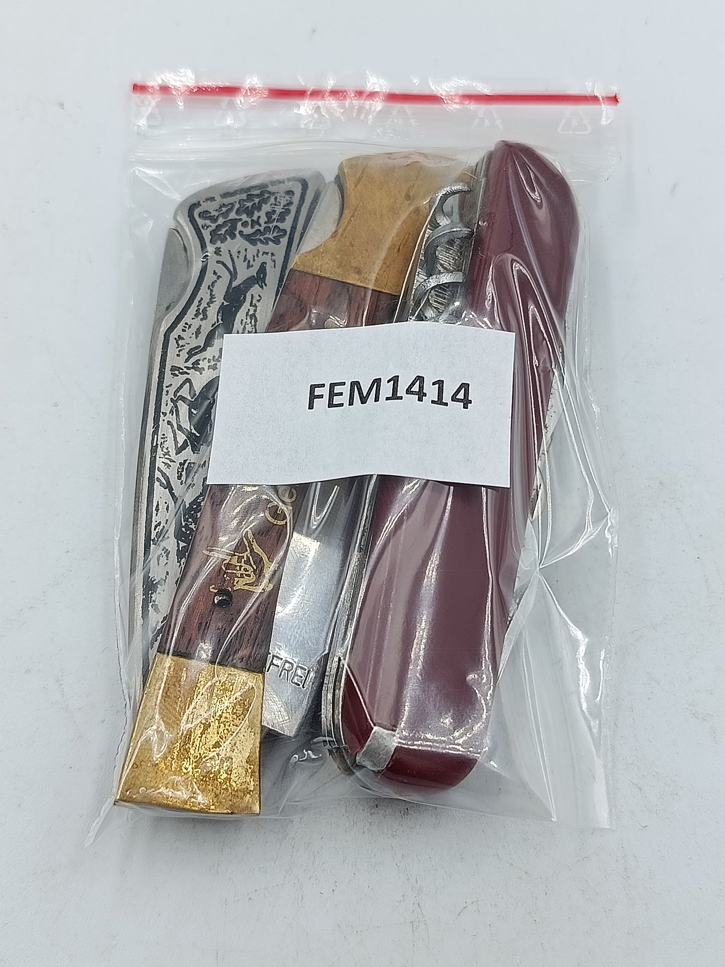 Klappmesser Set mit drei unterschiedlichen Taschenmessern für Sammlung und Alltag