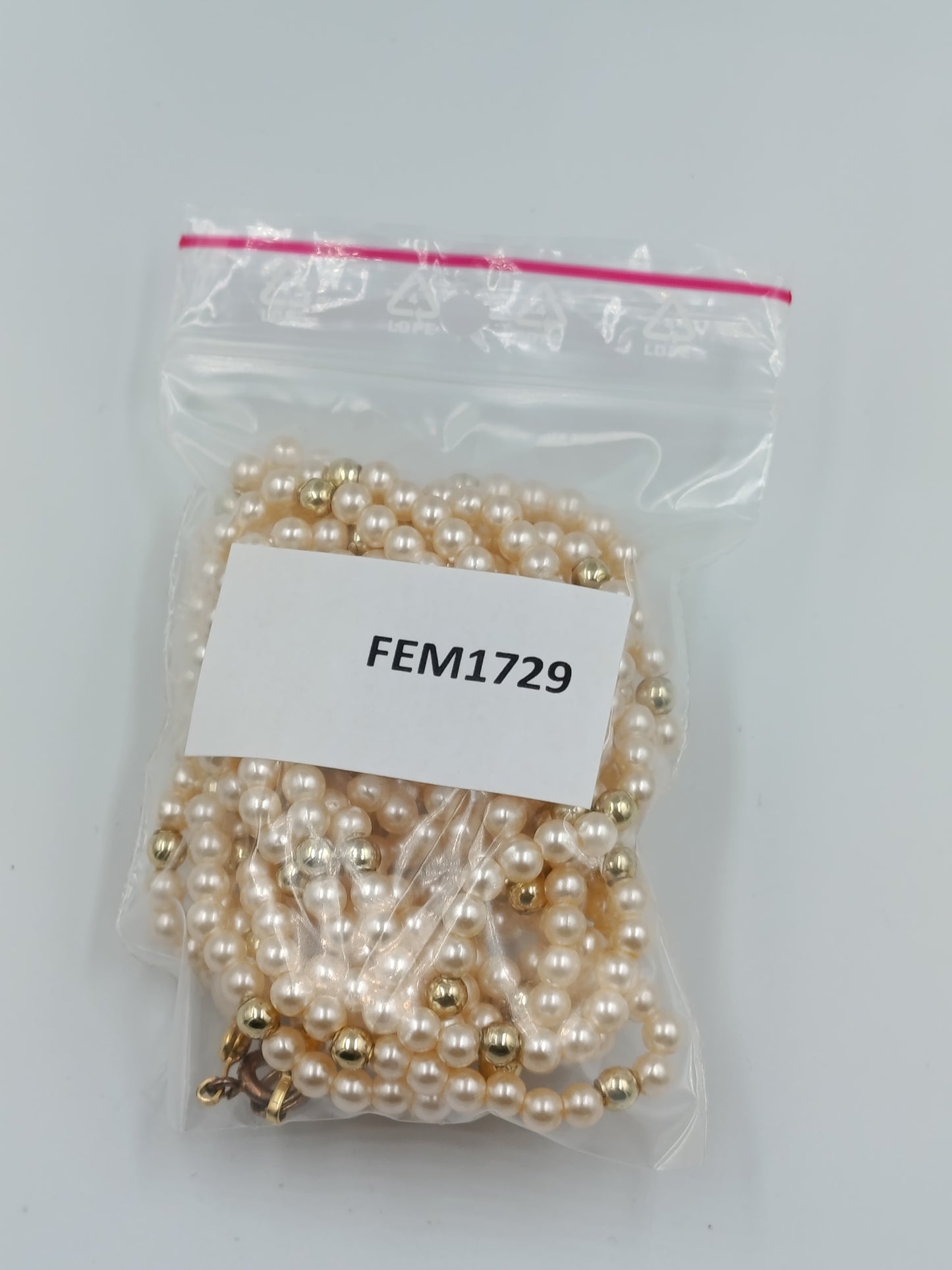 Vintage Perlenkette mehrreihig mit goldfarbenen Zwischenelementen