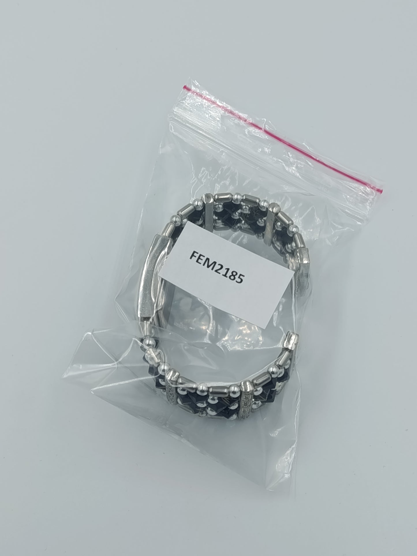 Damenarmbanduhr mit Perlen Kristallarmband elegant ausgefallen