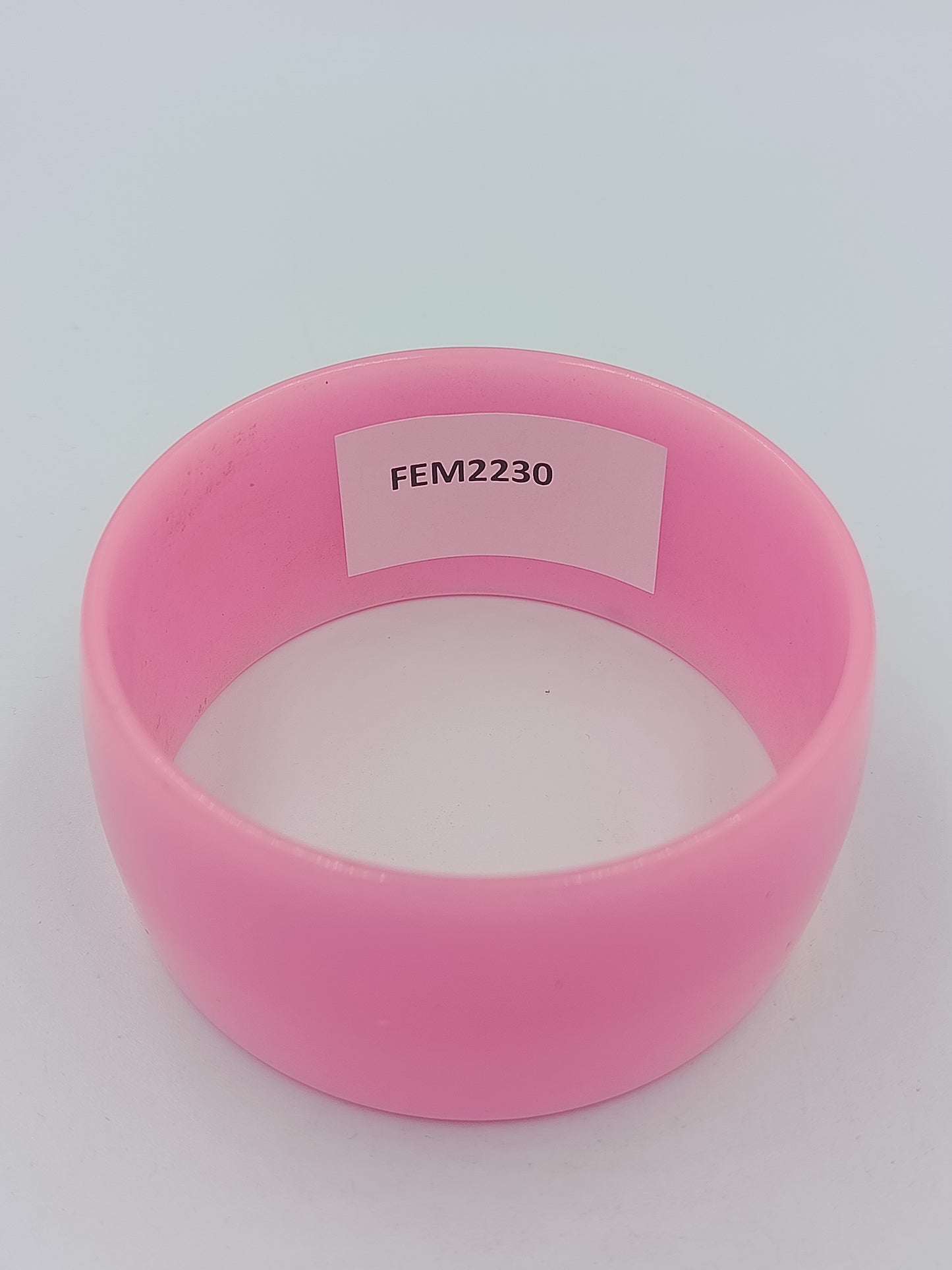 Vintage Armreif aus Kunststoff in Rosa breites Statement-Armband