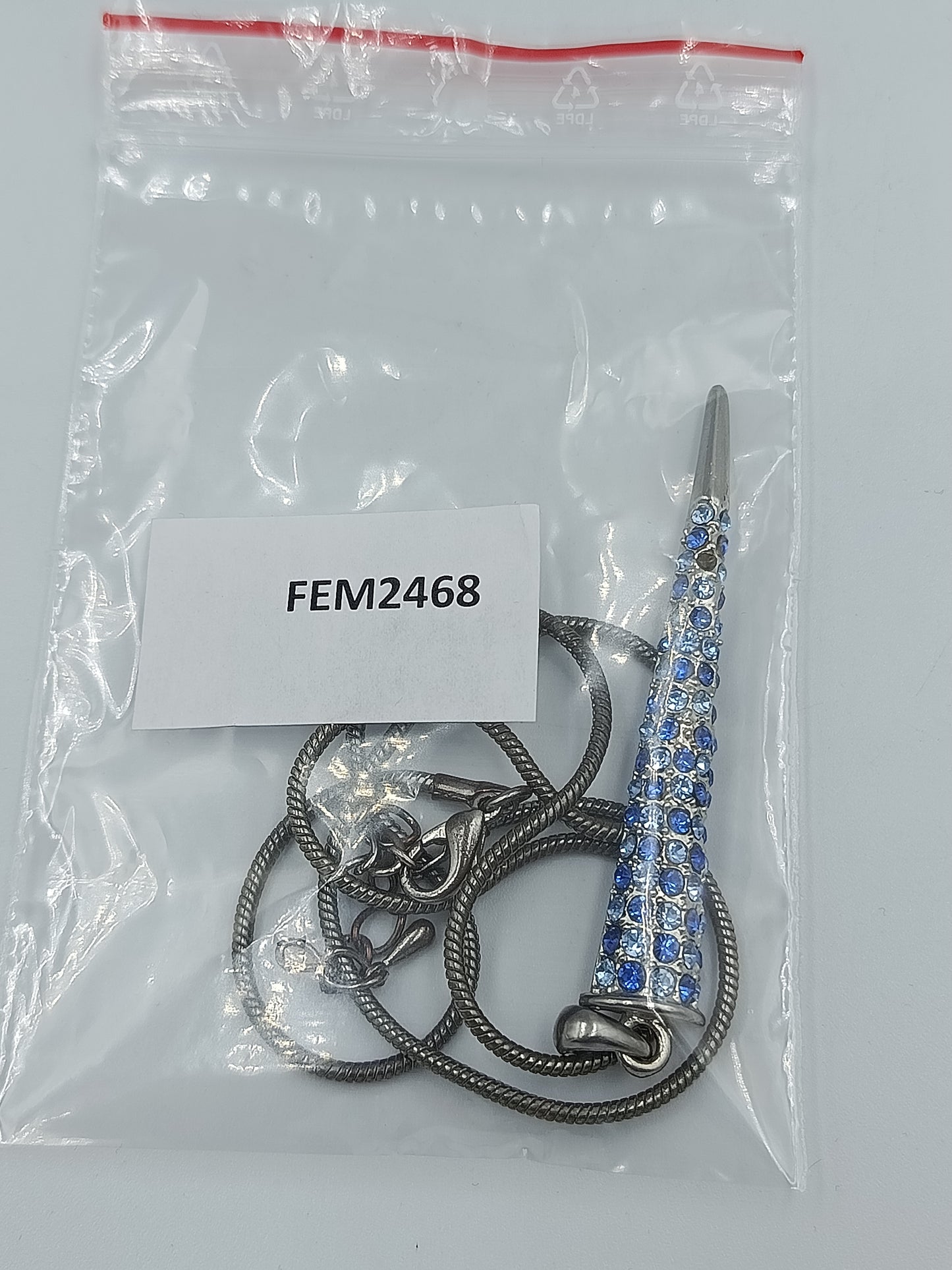 Lange Halskette mit Strass Anhänger blau silberfarben elegant