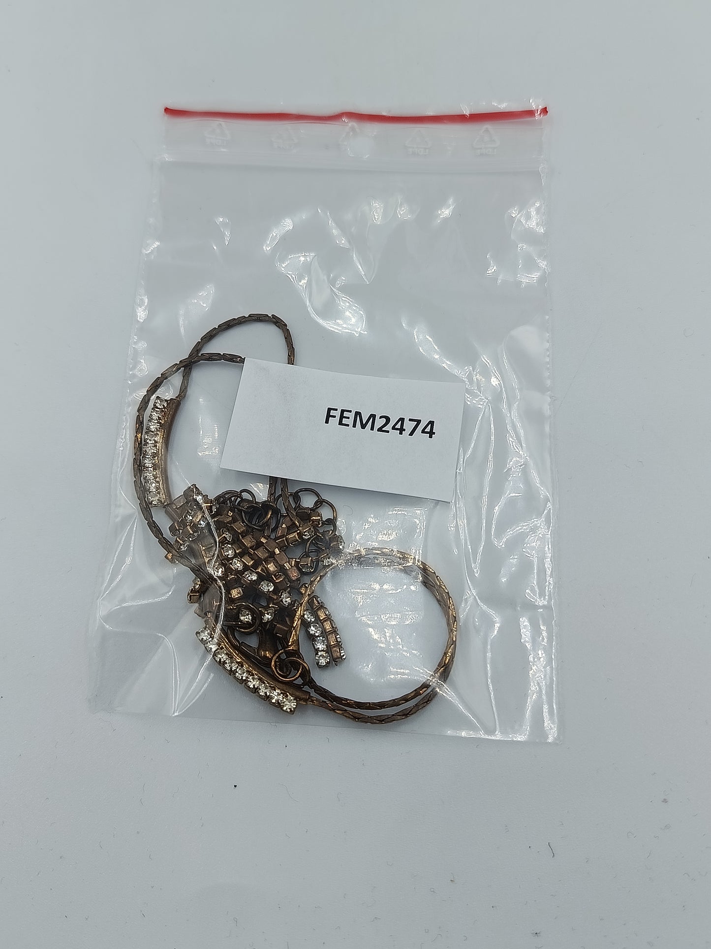 Vintage Strasskette mit Anhänger elegant funkelnd