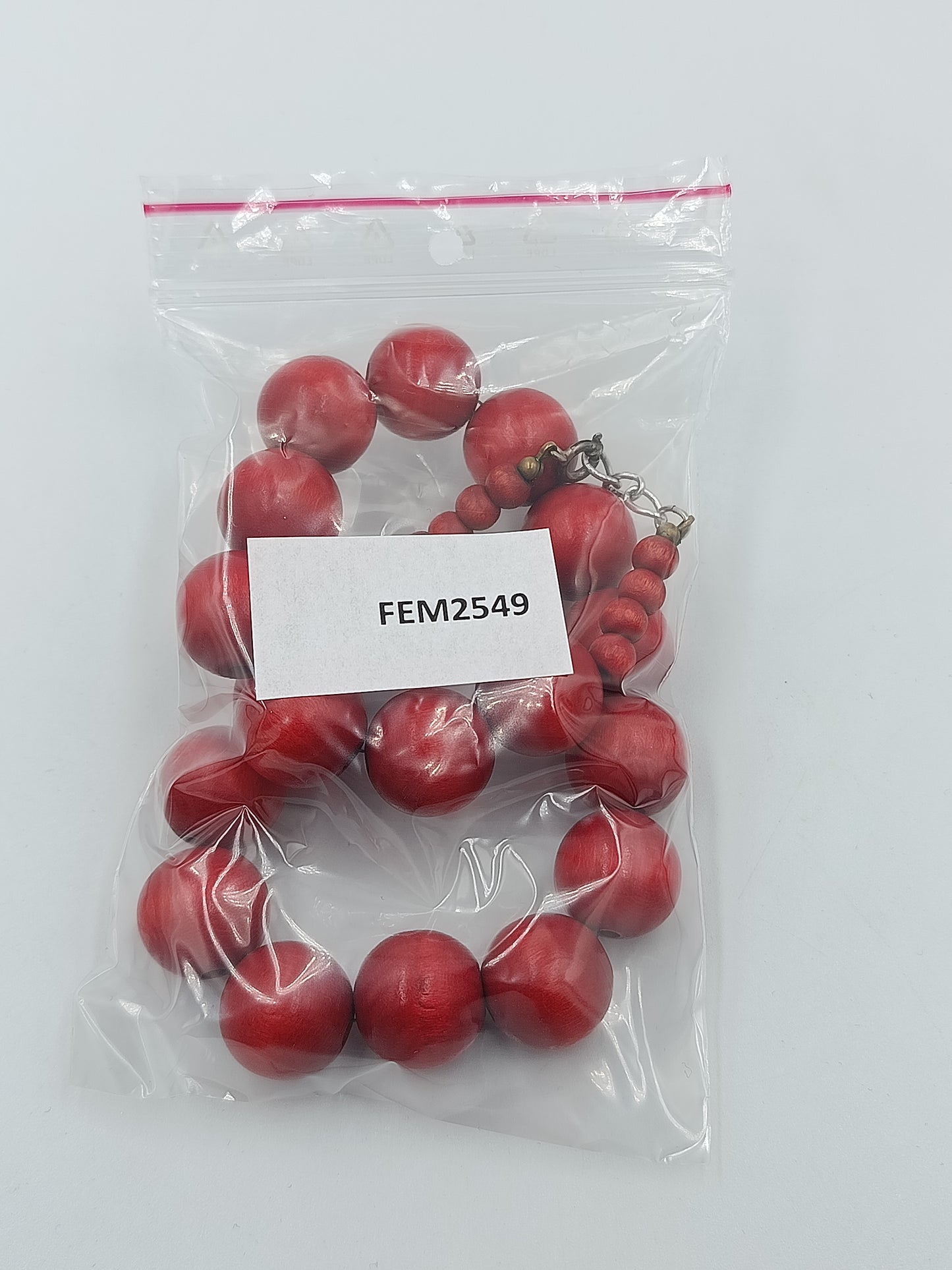 Statement Kette Rot – Große Perlenkette auffällig modern