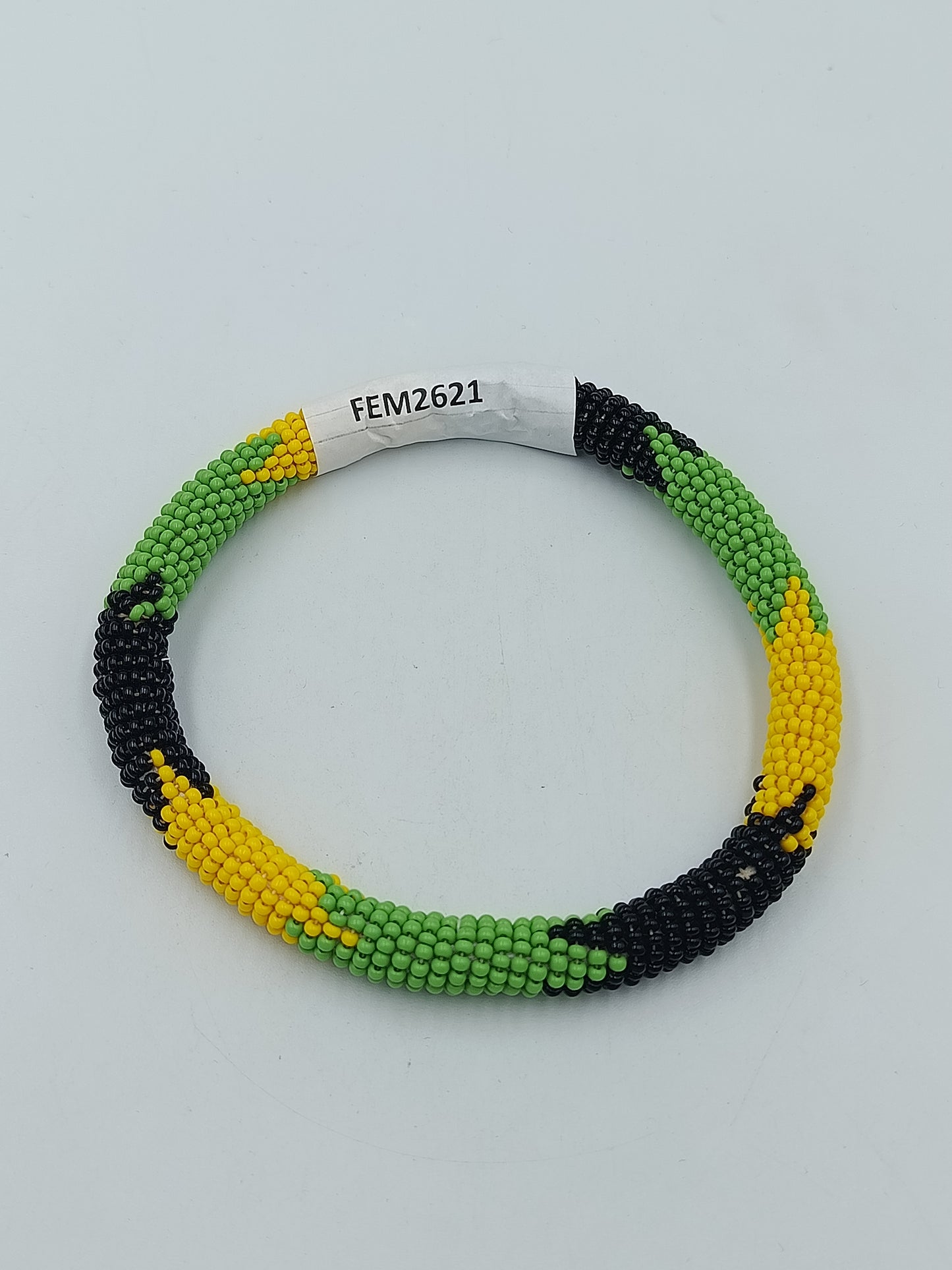 Handgefertigt Perlen Armreif Ethno Style Grün-Gelb-Schwarz – 9 cm