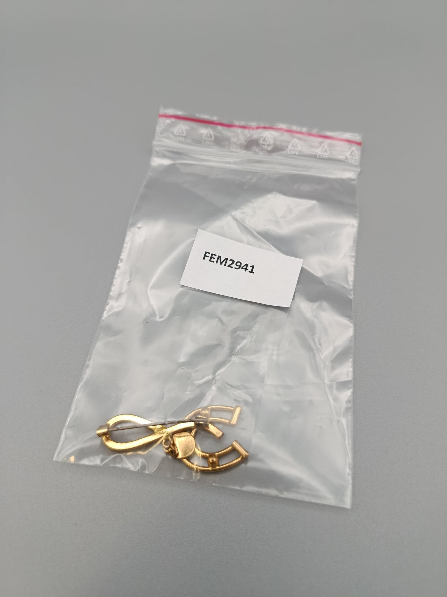 Elegante Vintage Brosche Hufeisen Motiv Goldoptik