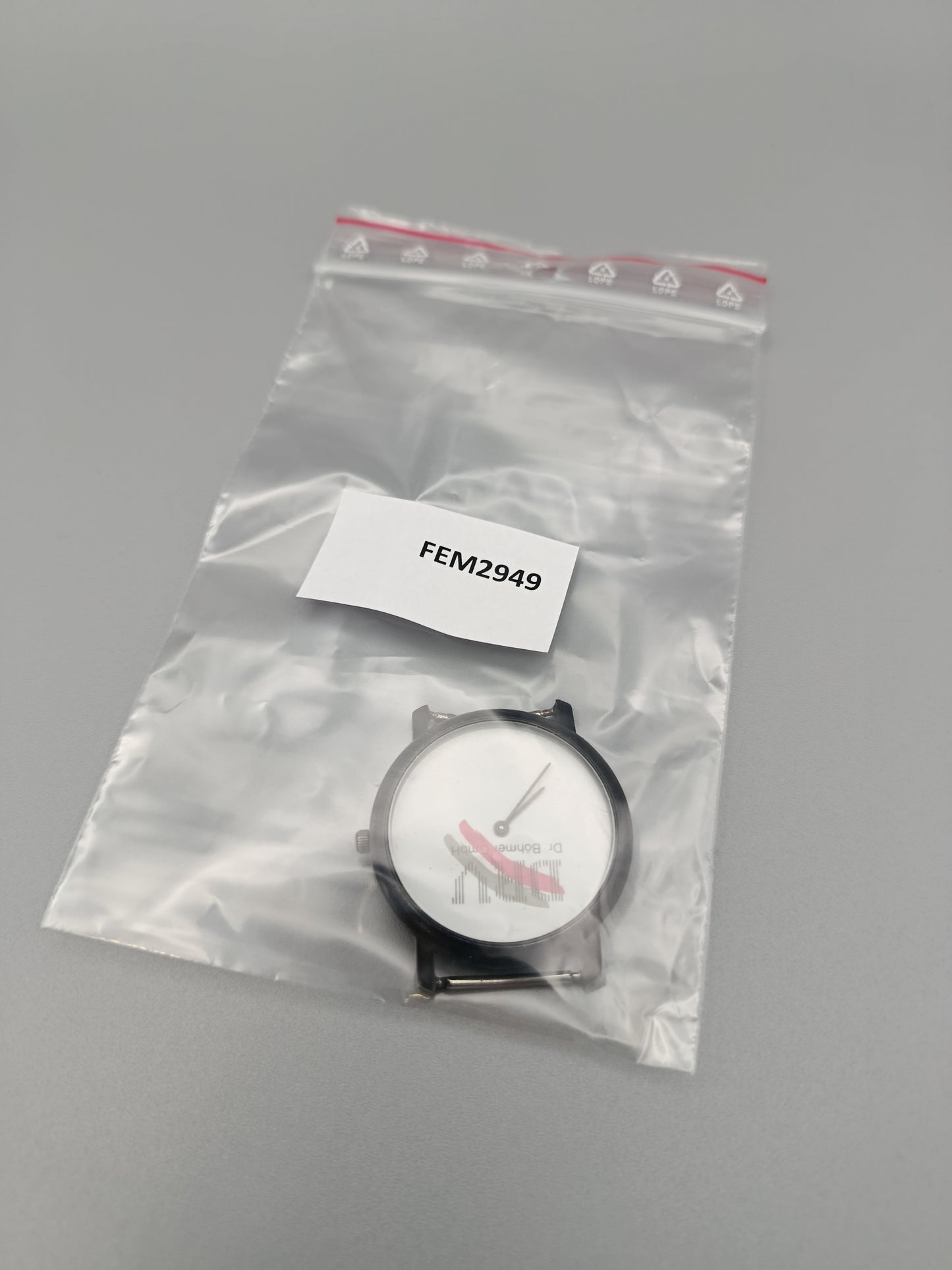 Schlichte Herren Uhr Werbeuhr im minimalistischen Stil