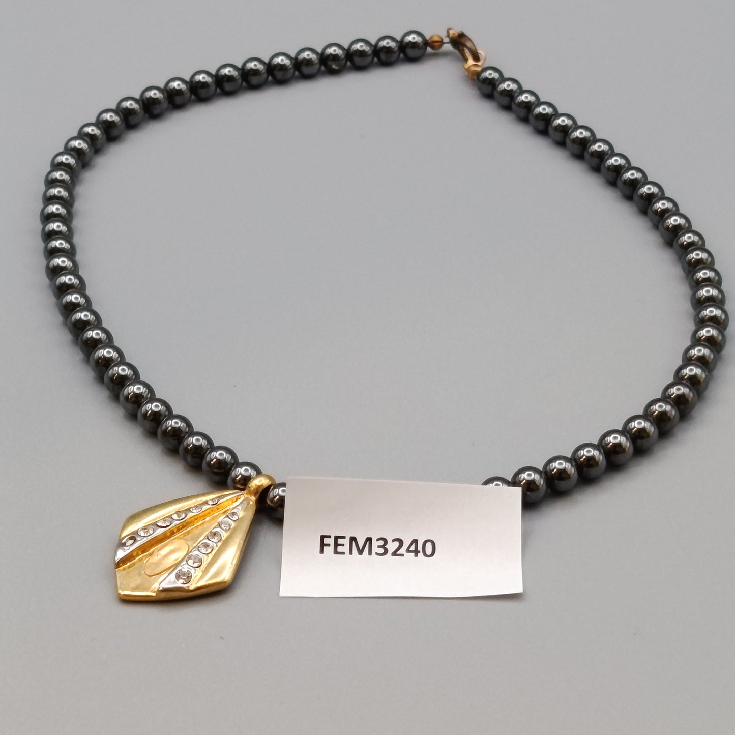 Elegante Hämatit Damen Kette mit Anhänger