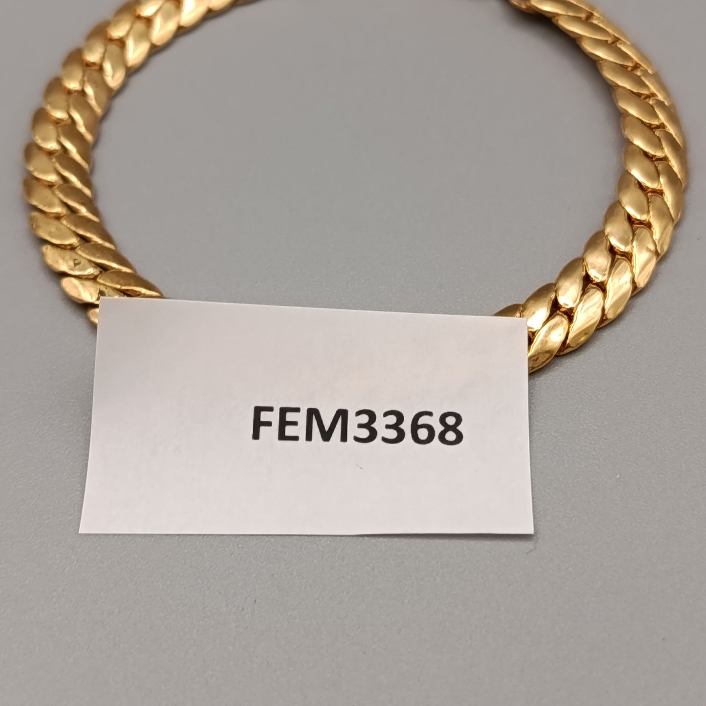 Markantes vergoldetes Panzerarmband – Klassischer Goldlook