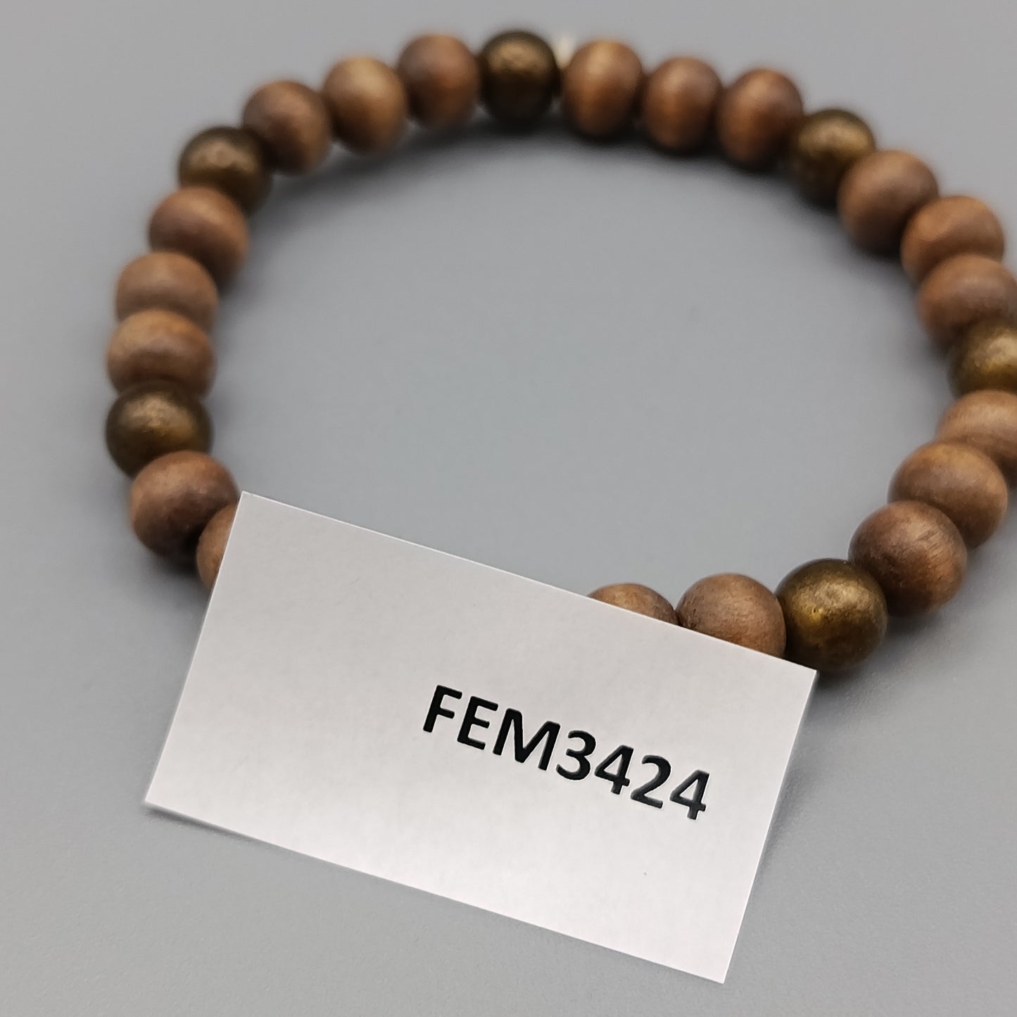 Elegantes Holzperlenarmband – Natürliches Design in Braun