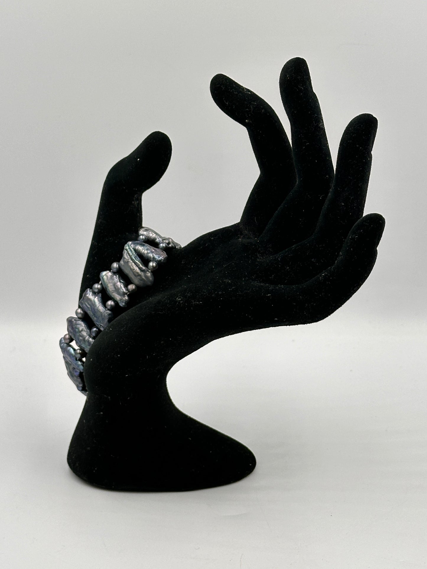 Natürliches Perlmutt Armband mit Biwa-Perlen