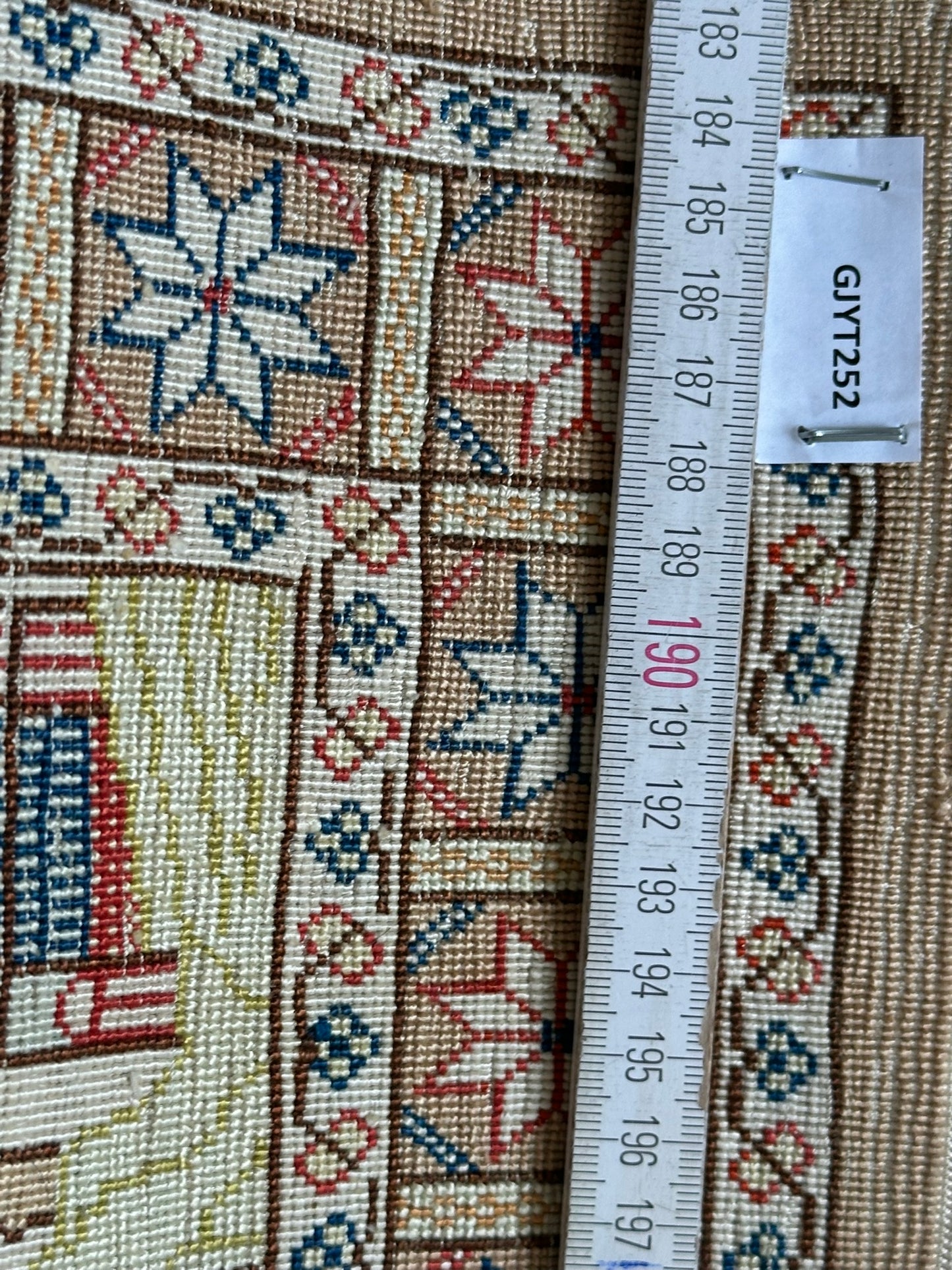 Orientteppich handgeknüpft 93x61 cm Kayseri Seide auf Seide
