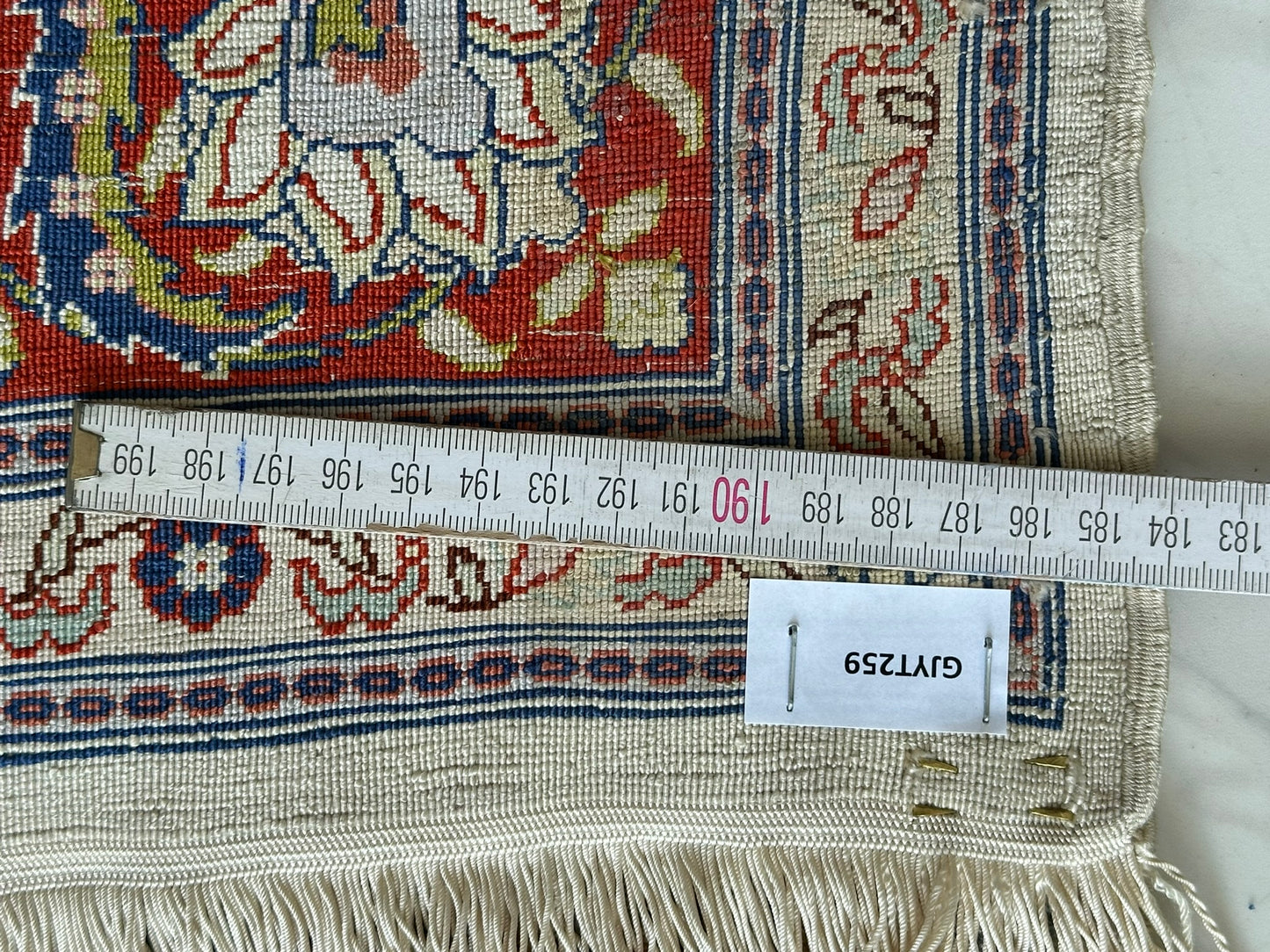 Orientteppich handgeknüpft Hereke 145x85 cm Seide auf Seide