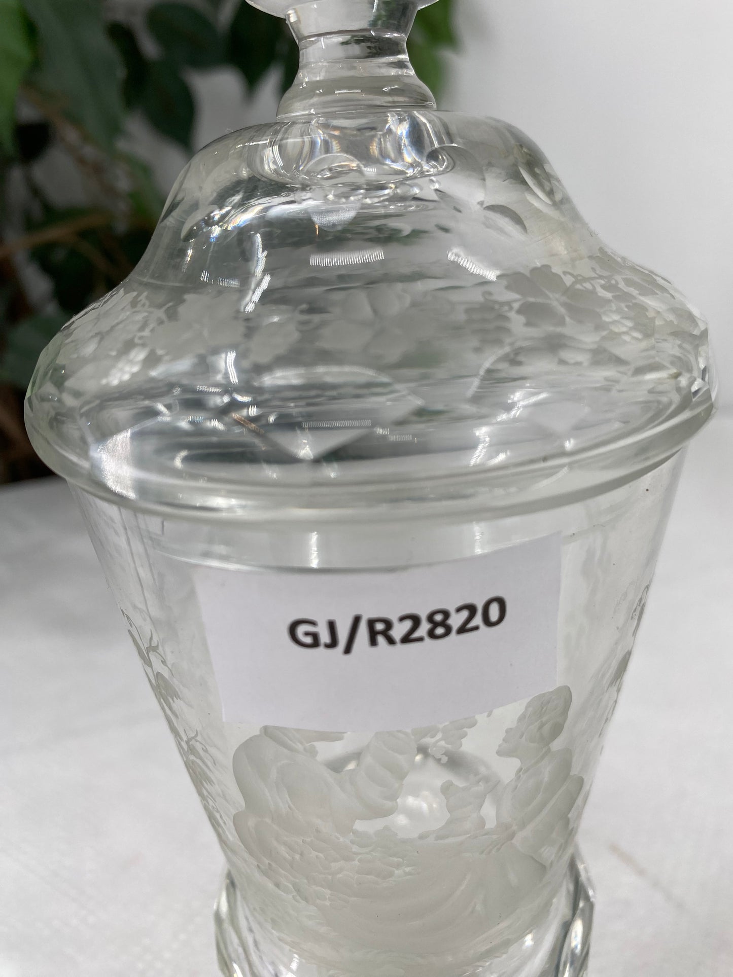 Handgeschliffene Französische Kristall Bonbonnière Höhe 26cm