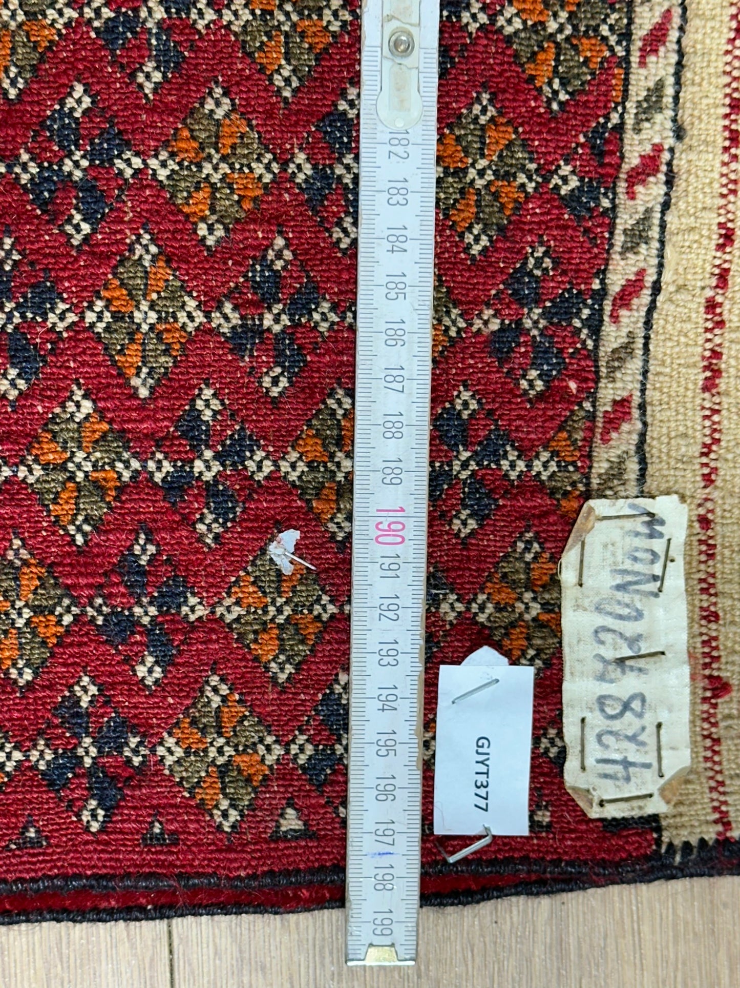 Antik Orientteppich handgeknüpft Jomut Buchara Naturfarben195x135 cm