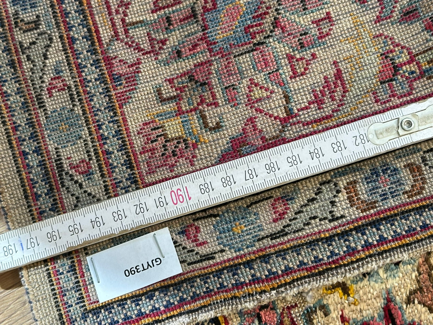 Orientteppich handgeknüpft Keschan 210x130 cm Seide auf Seide