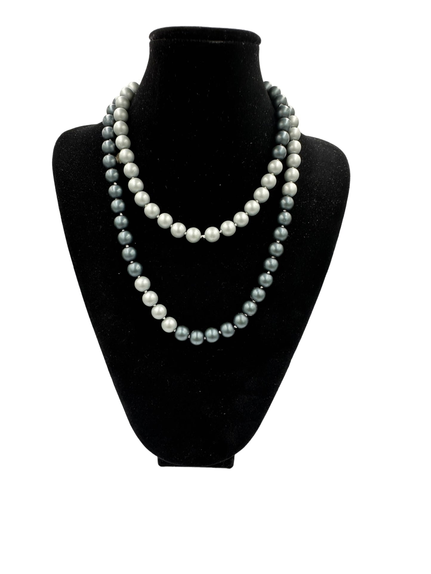 Lange Perlenkette Modeschmuck (S.Oliver)