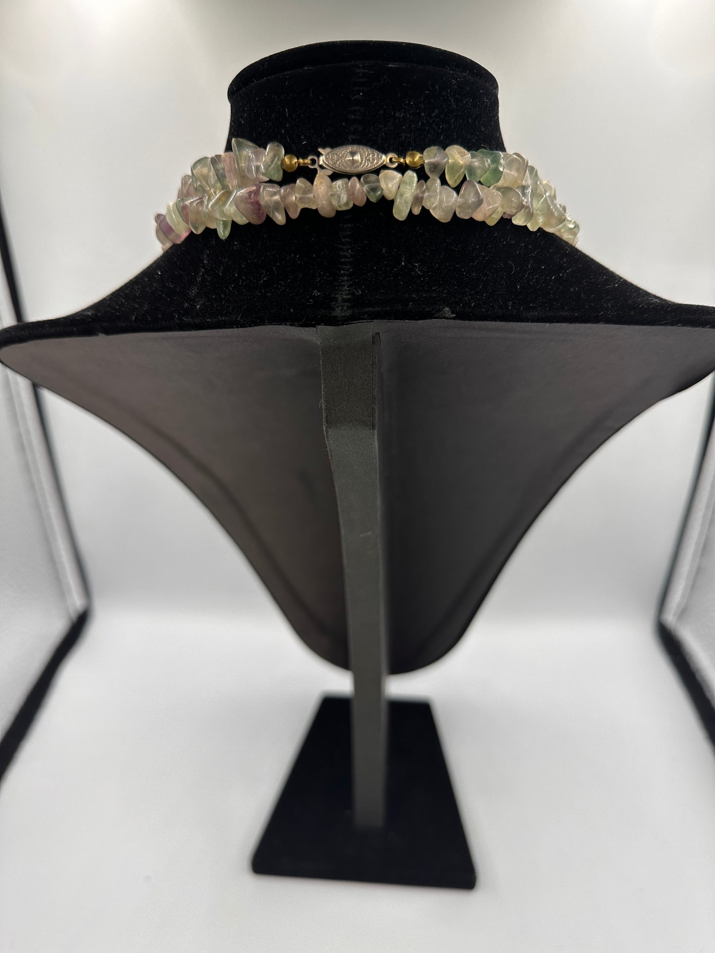 Edelsteinkette Fluorit in zartgrün bis violett, Edelsteinsplitter