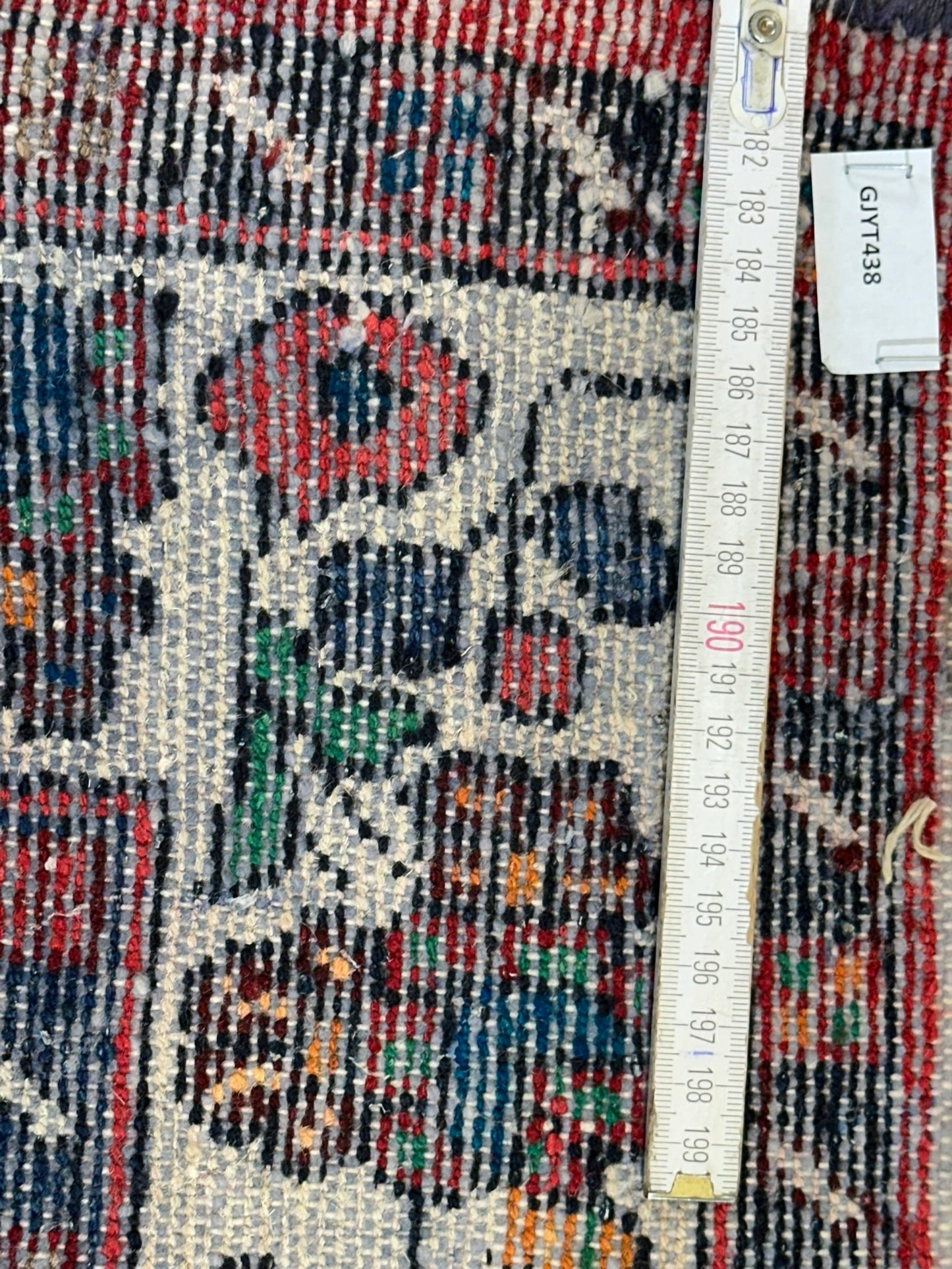 Orientteppich handgeknüpft Saruk 187x104 cm