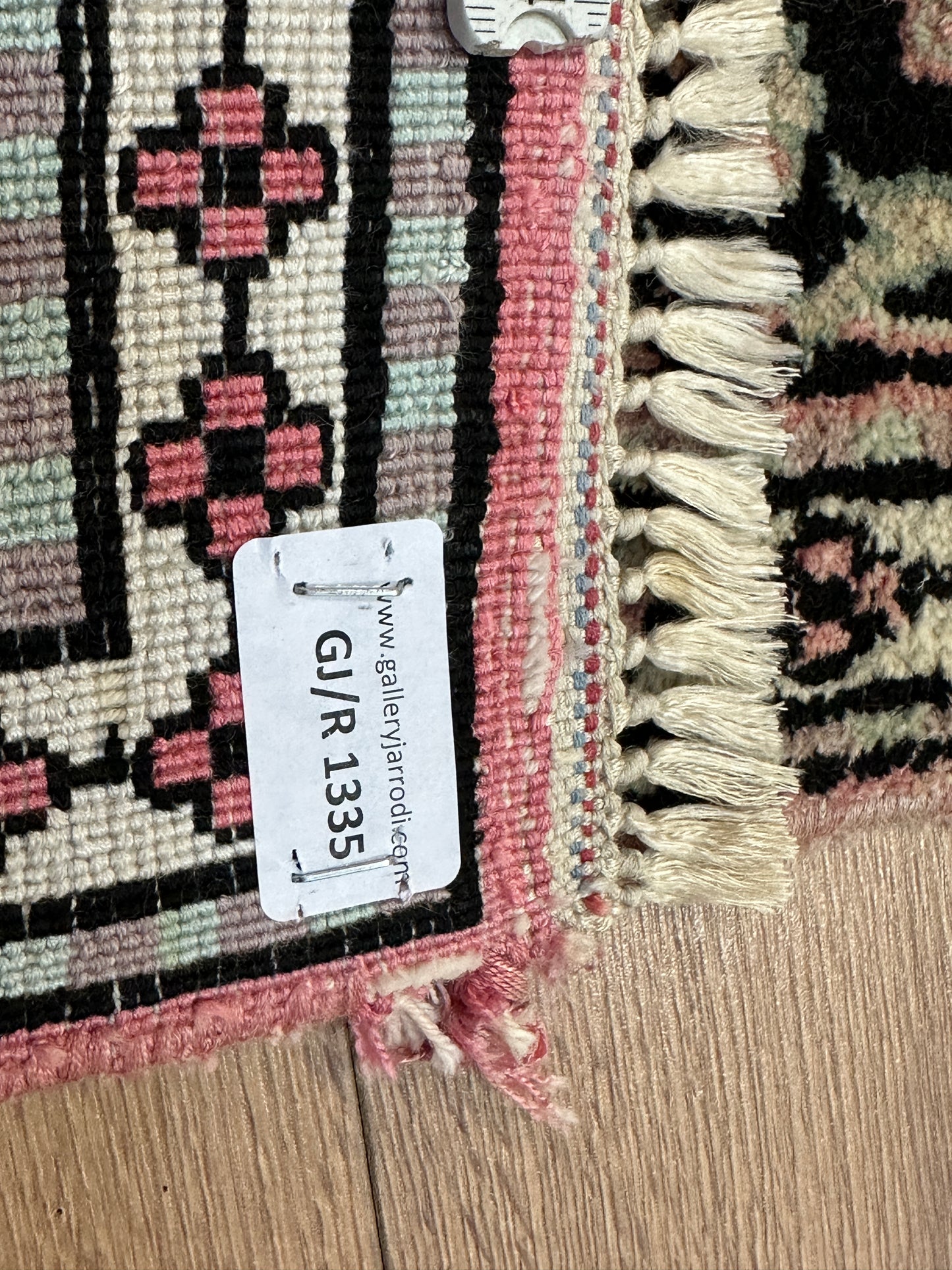 Handgeknüpfter Orientteppich: Kaschmir Seidenteppich 185x125cm