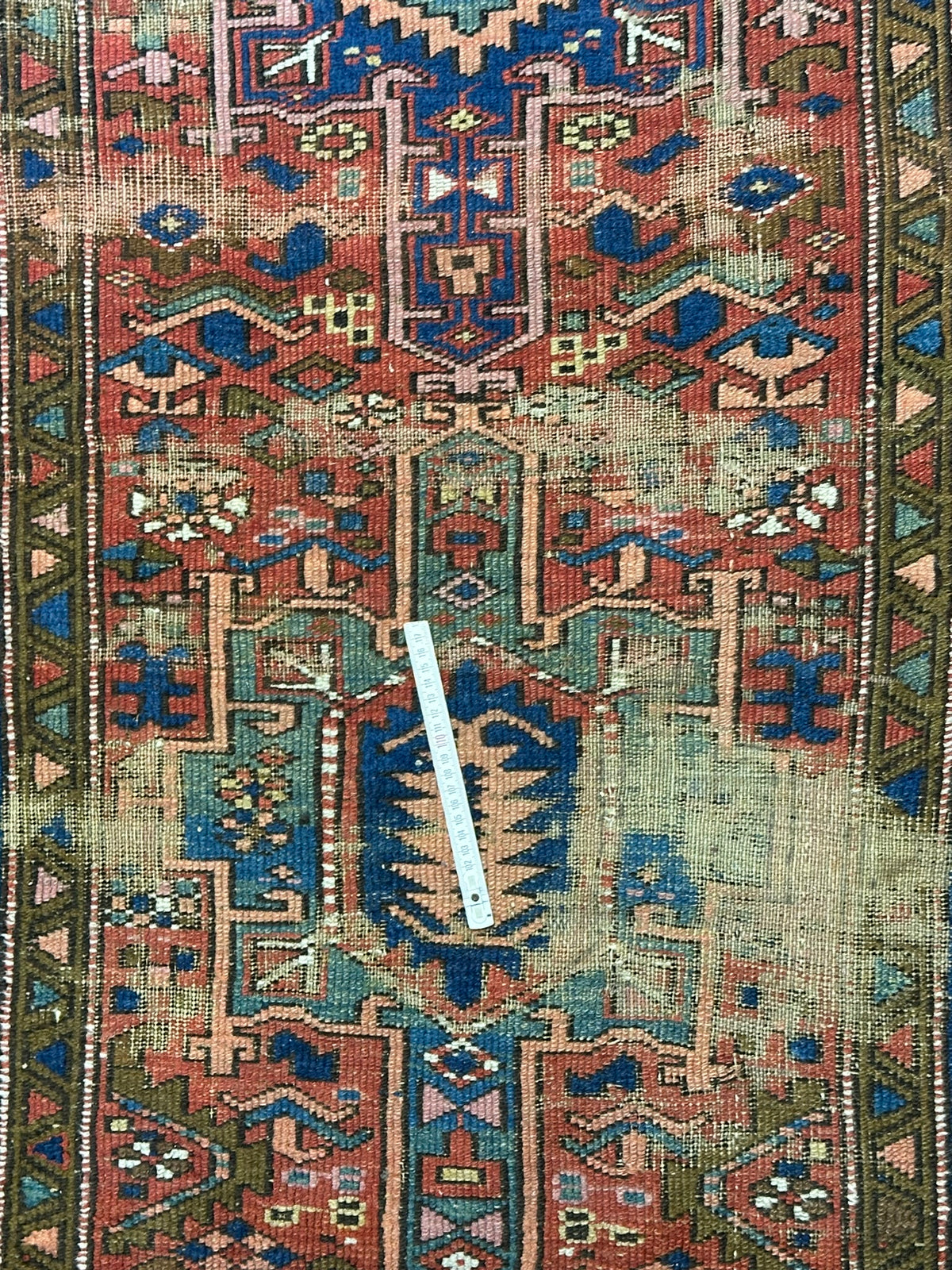 Antiker Orientteppich handgeknüpft Heriz Naturfarben 295x84 cm