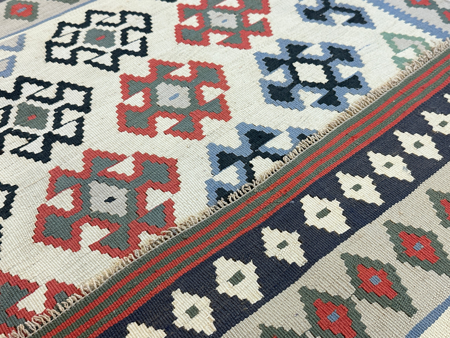 Handgeknüpfter Perser Orientteppich "Gaschgai Kelim" 148x100 cm