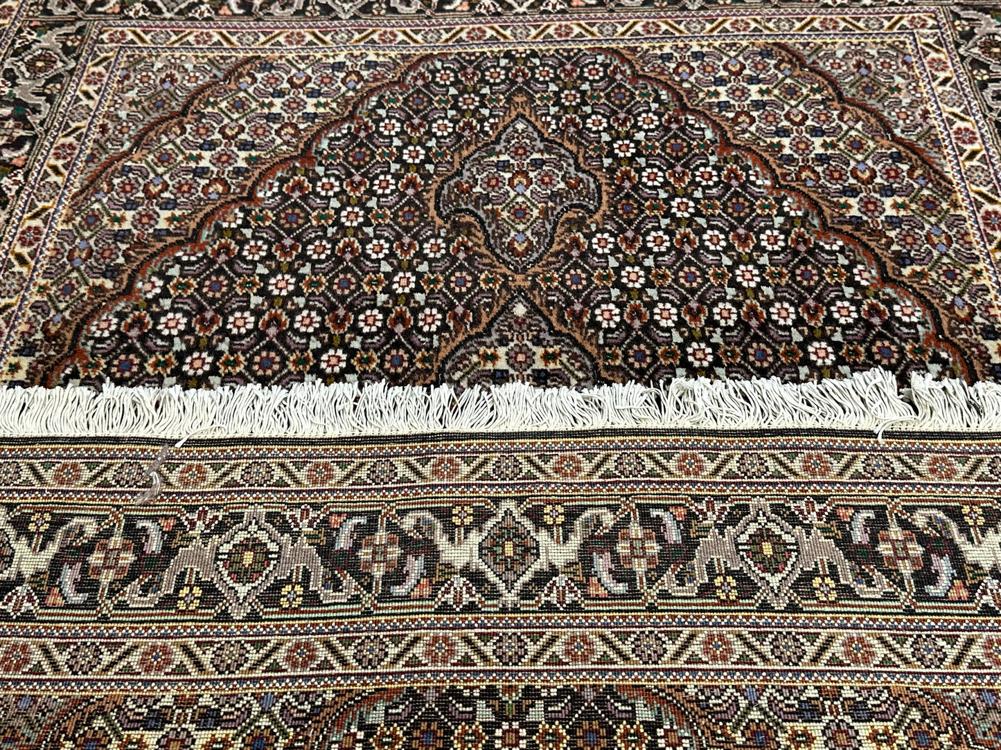 Orientteppich handgeknüpft Täbriz Autüh mit Seide 160 × 103 cm
