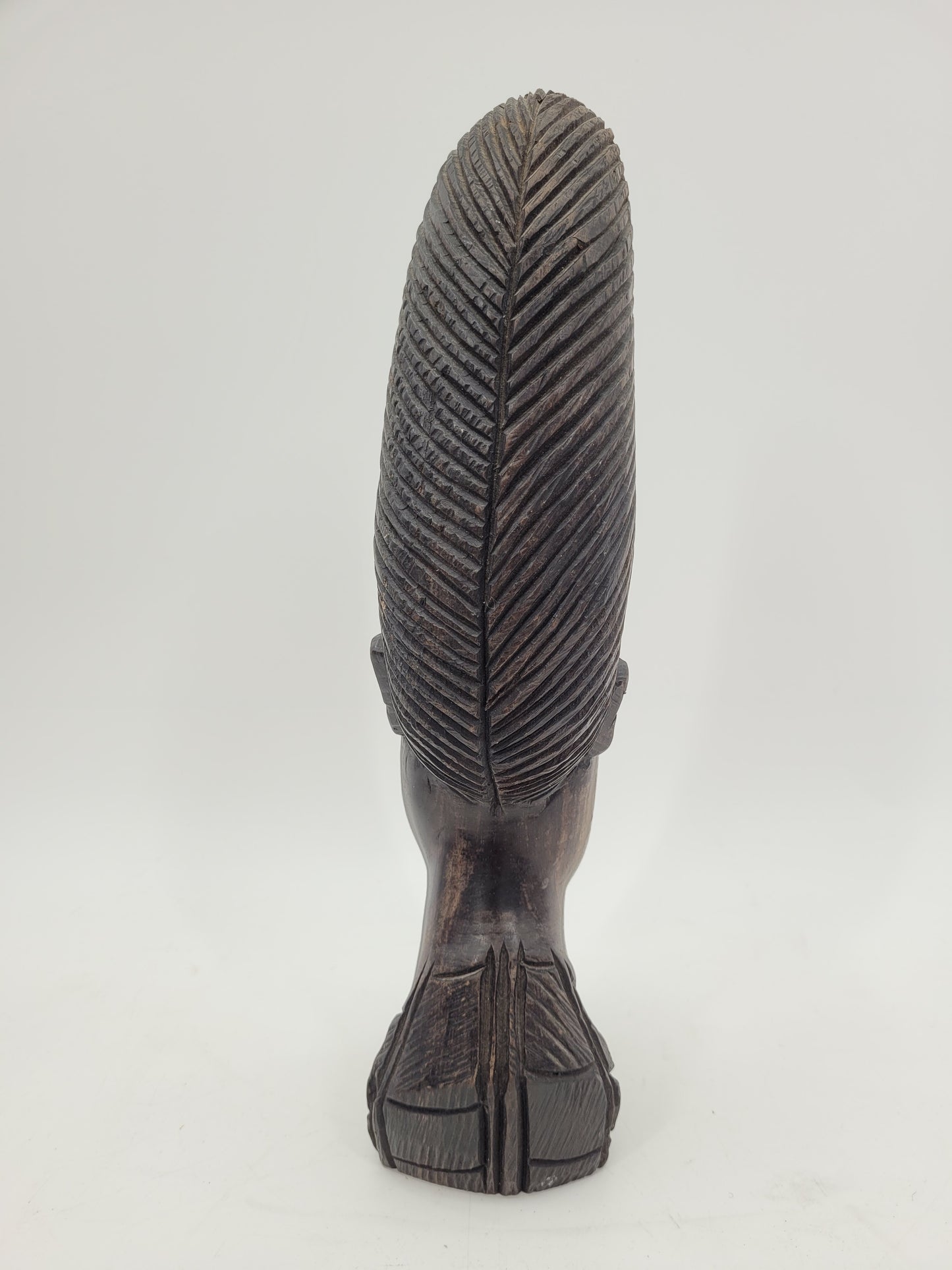 Handgeschnitzte Afrikanische Stammesfiguren aus Ebenholz